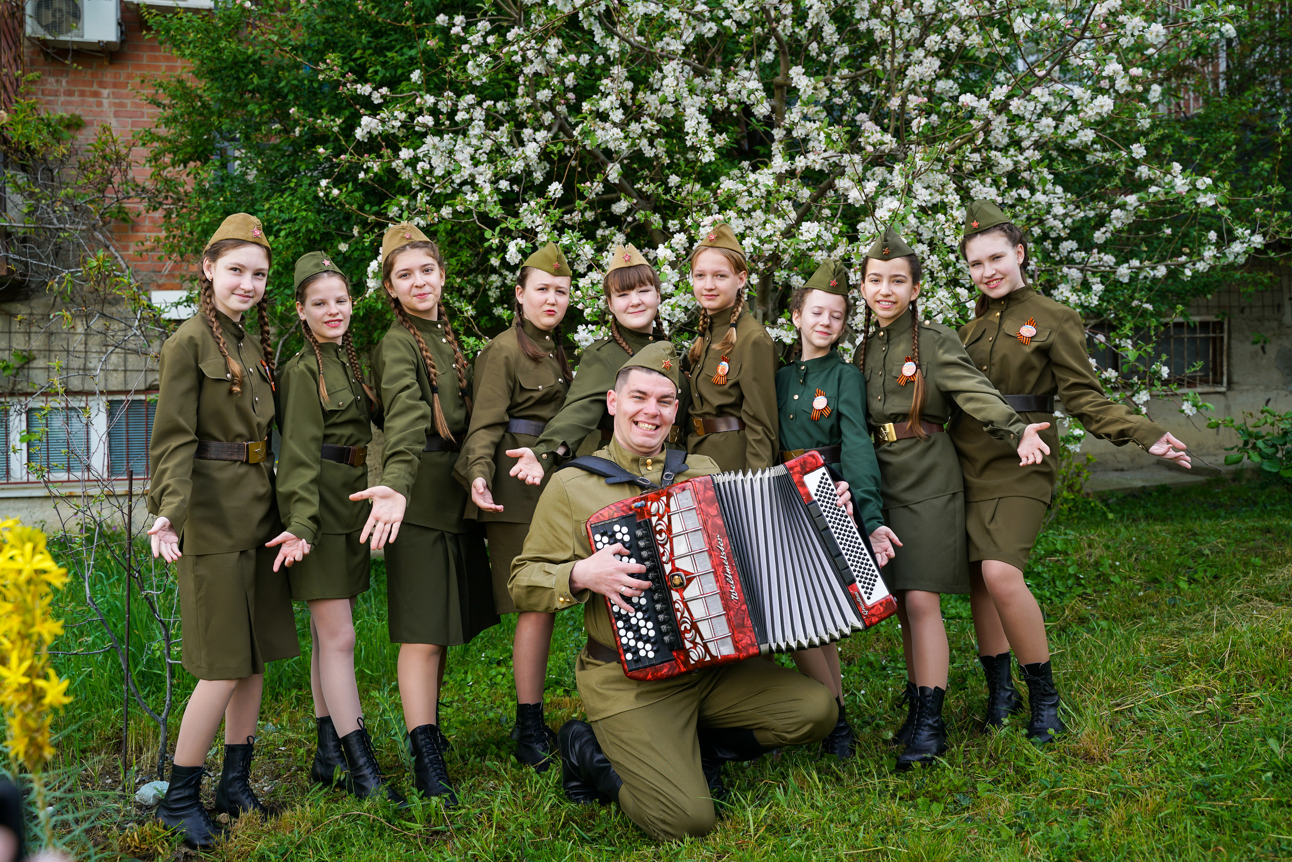 Поздравление ветерану. Жизнь курорта Кабардинка в фотографиях