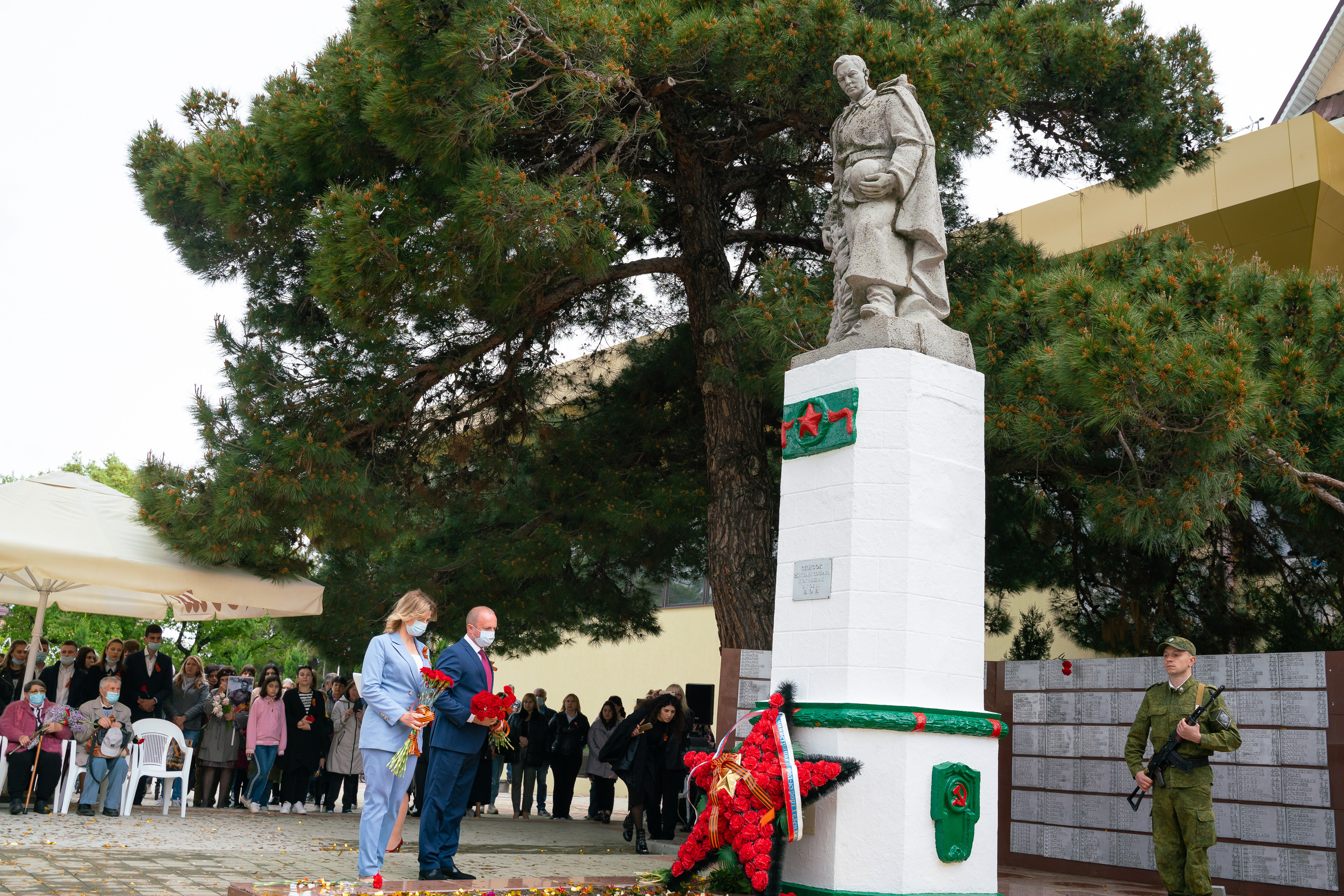Митинг 9 мая. Жизнь курорта Кабардинка в фотографиях