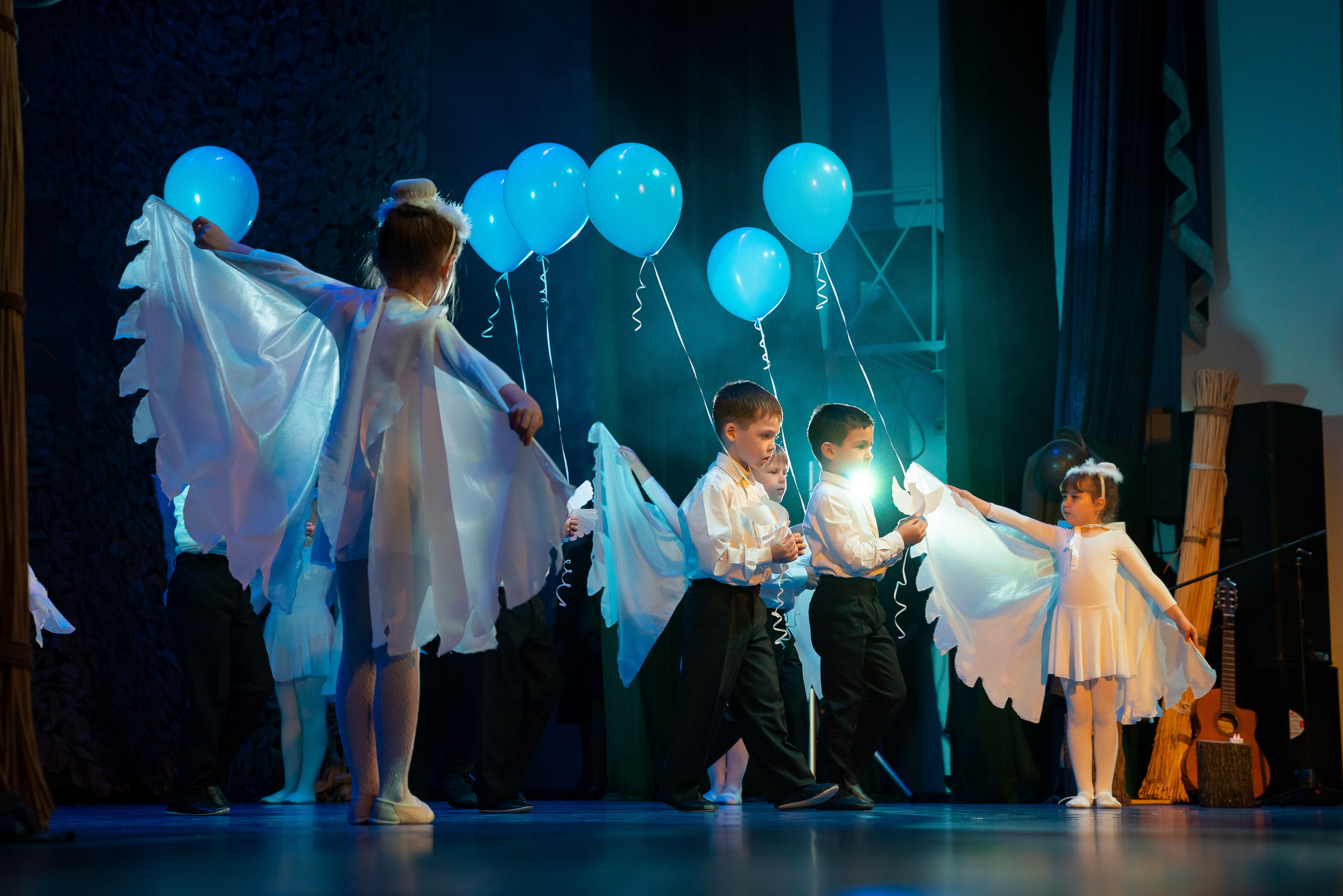 9 мая Марьина роща. Жизнь курорта Кабардинка в фотографиях