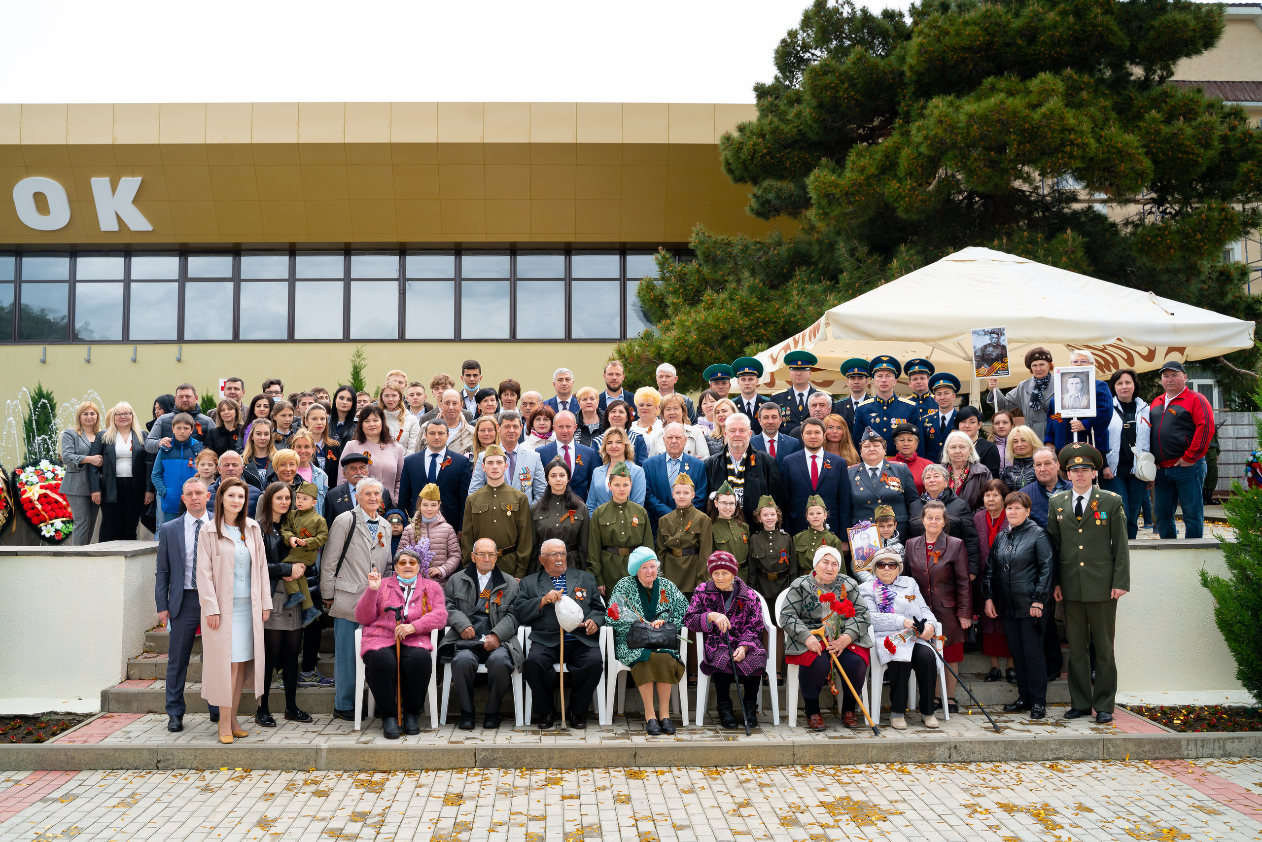 Митинг 9 мая. Жизнь курорта Кабардинка в фотографиях
