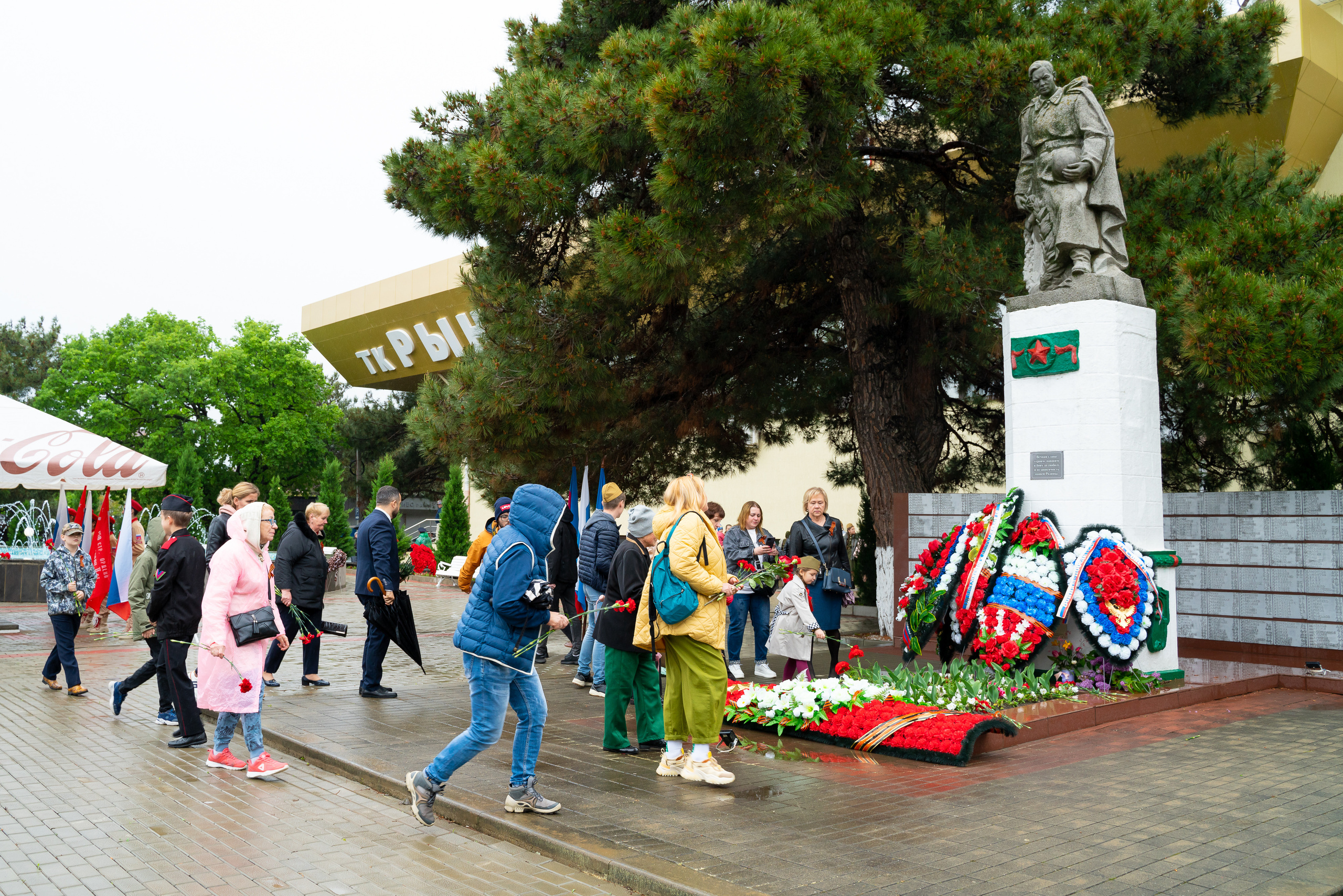 9мая. Кабардинка. Жизнь курорта Кабардинка в фотографиях