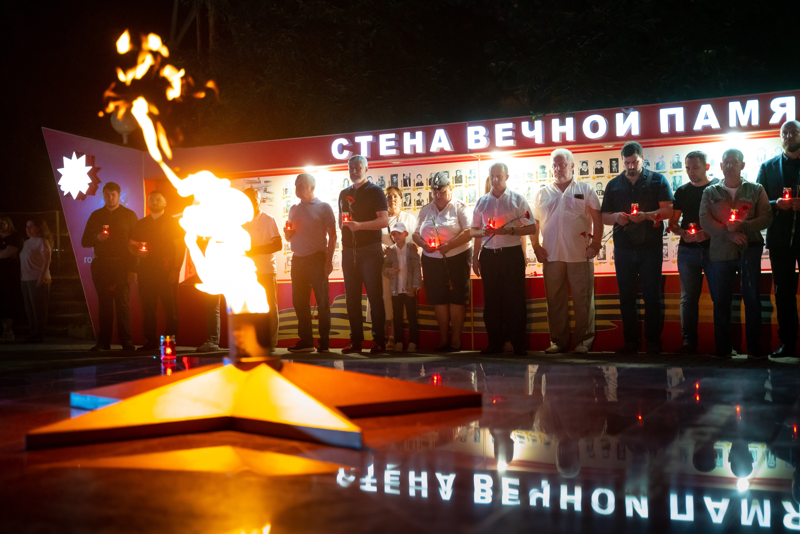 Свеча памяти. Жизнь курорта Кабардинка в фотографиях