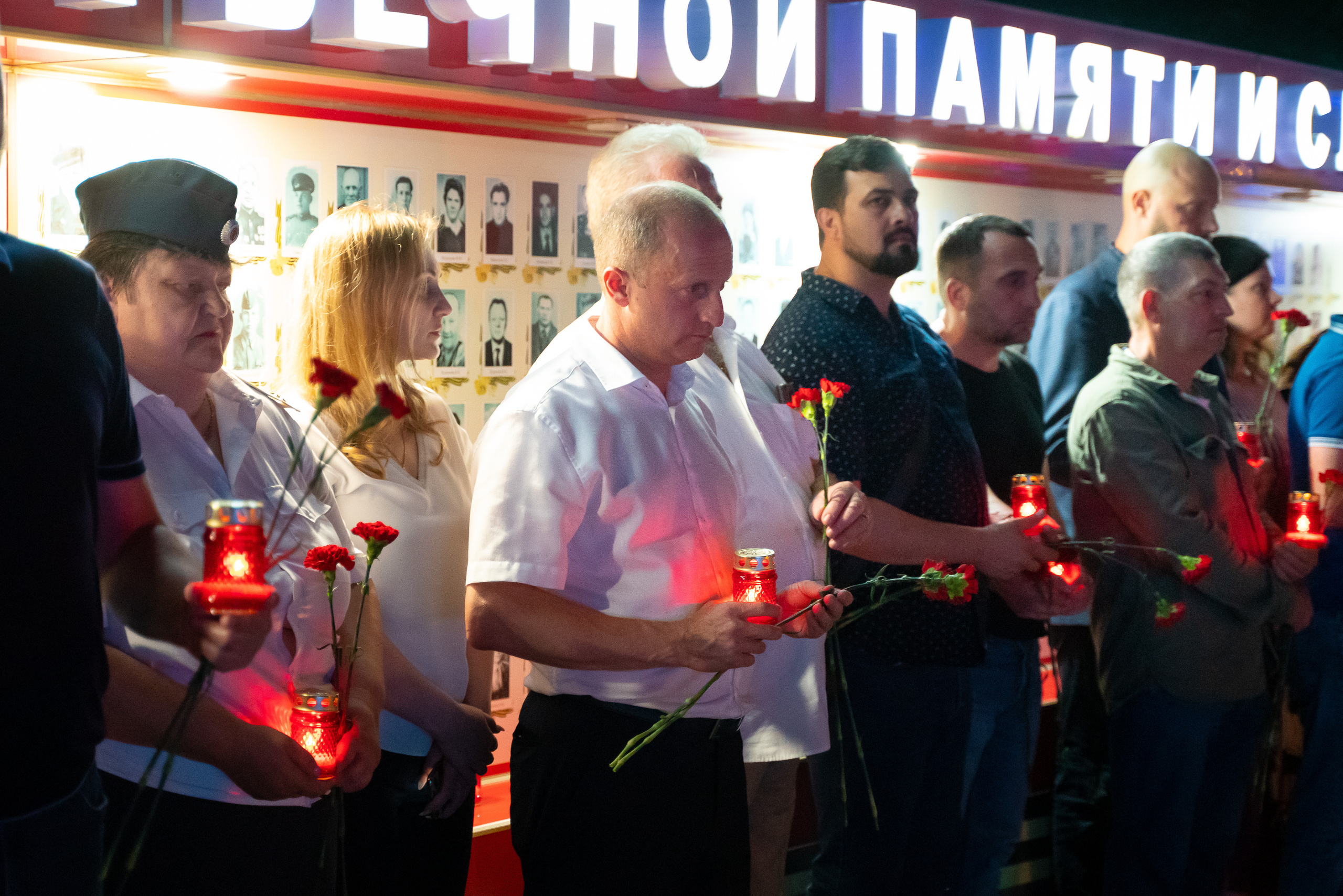 Свеча памяти. Жизнь курорта Кабардинка в фотографиях