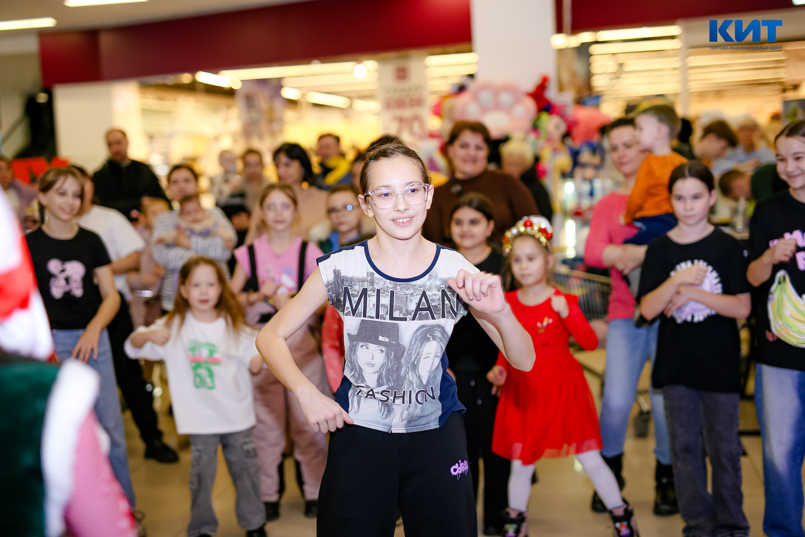 04.01 Утренник в Тц Кит. Команда специалистов в мире фотографии и видео. Детский фотограф, семейный фотограф