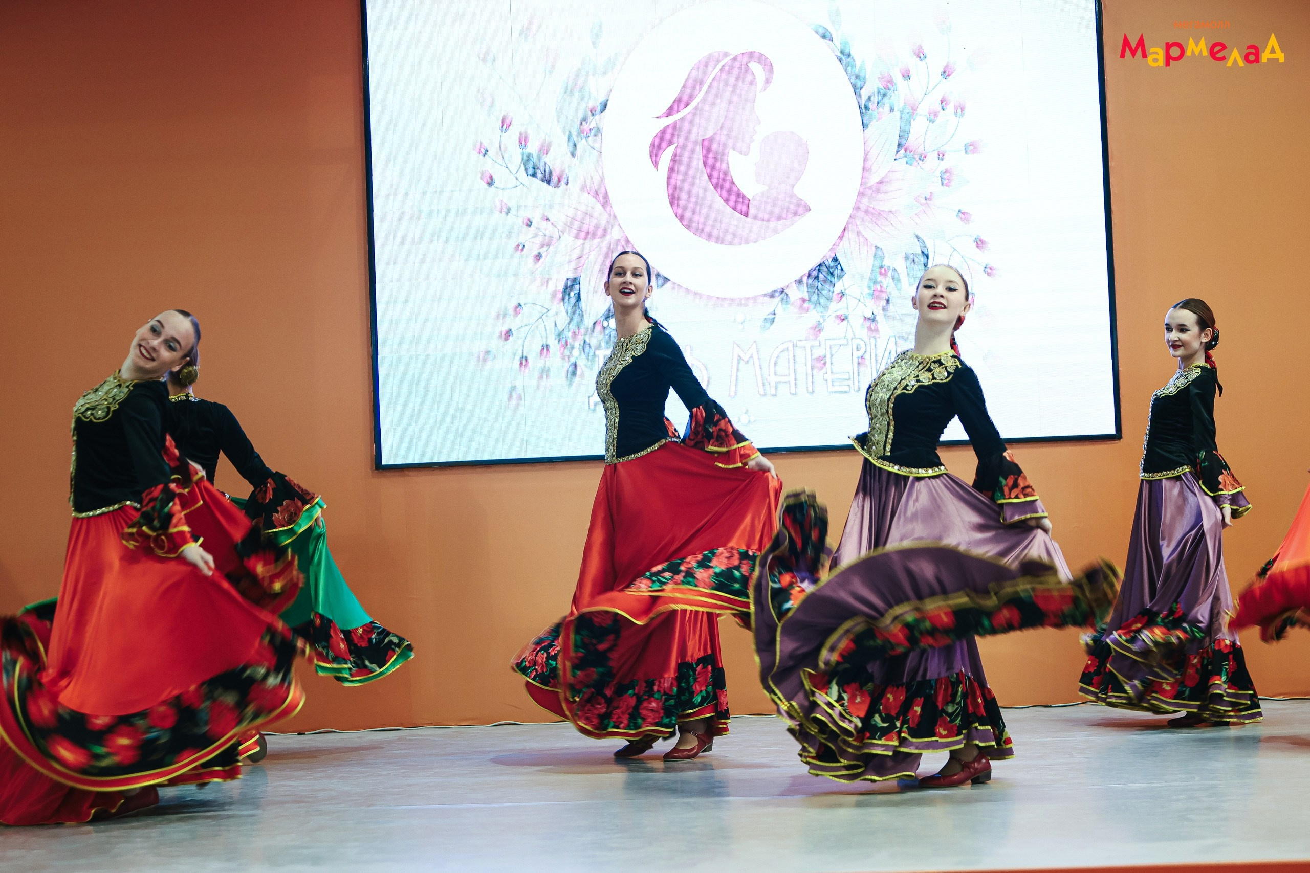 30.11 День Матери. Мармелад. Команда специалистов в мире фотографии и видео. Детский фотограф, семейный фотограф