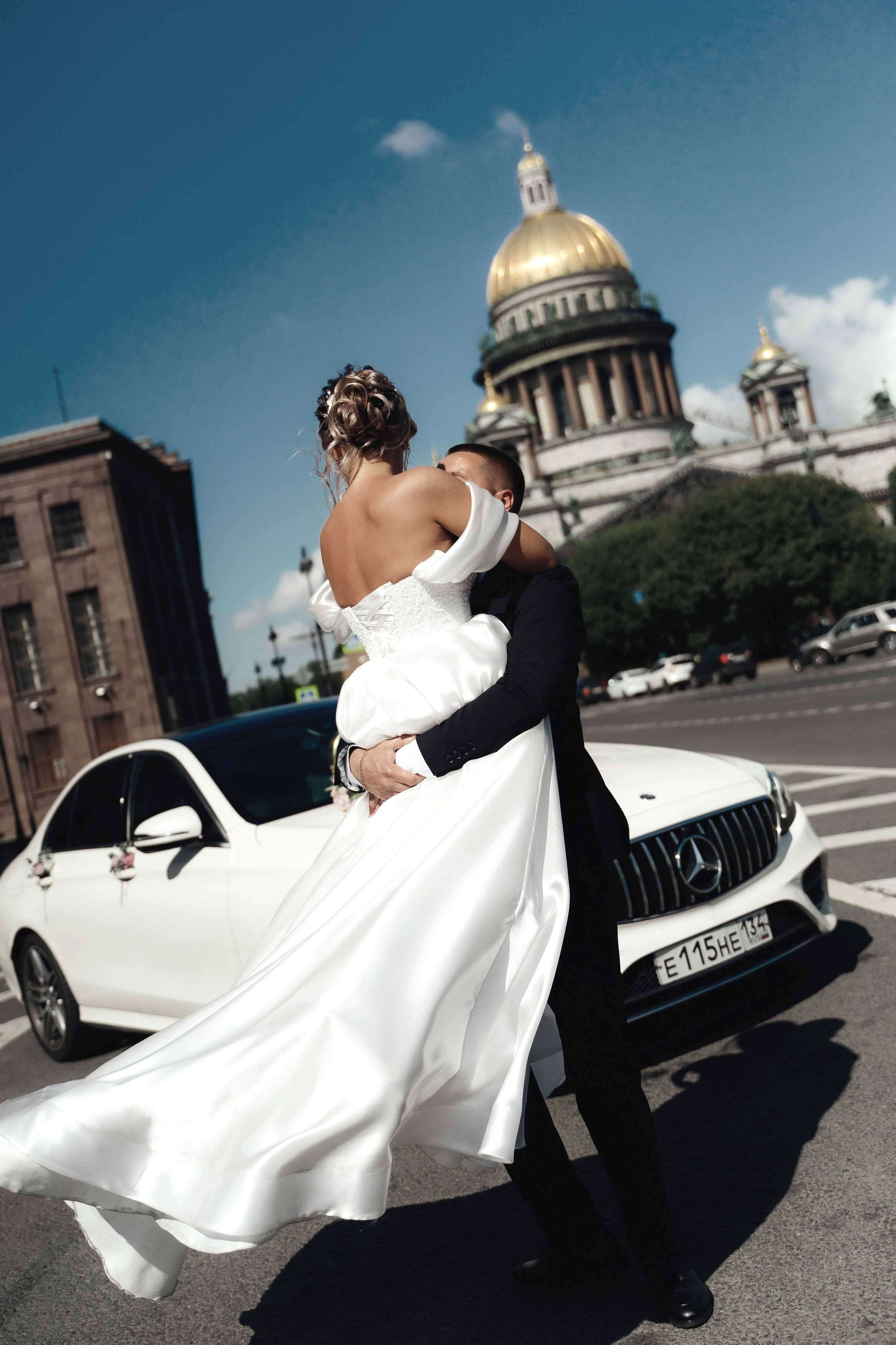 Свадебный фотограф Александр Невский в Санкт-Петербурге