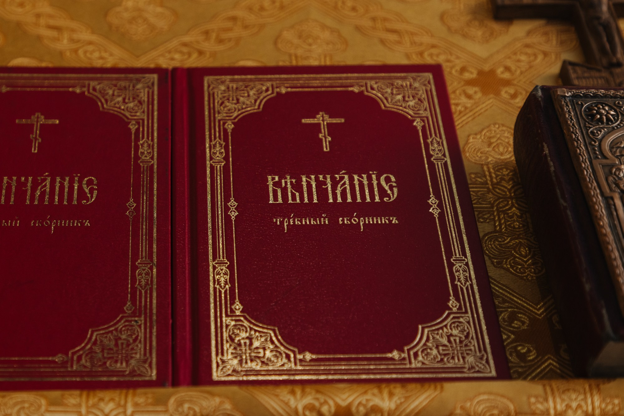 сколько стоит Венчание Спасская церковь г.Всеволожск, где венчаться в Всеволожске, церковь для венчания, заказать обряд венчания, где лучше венчаться, как записаться на венчание спб, лучший храм для венчания, венчаться в питере