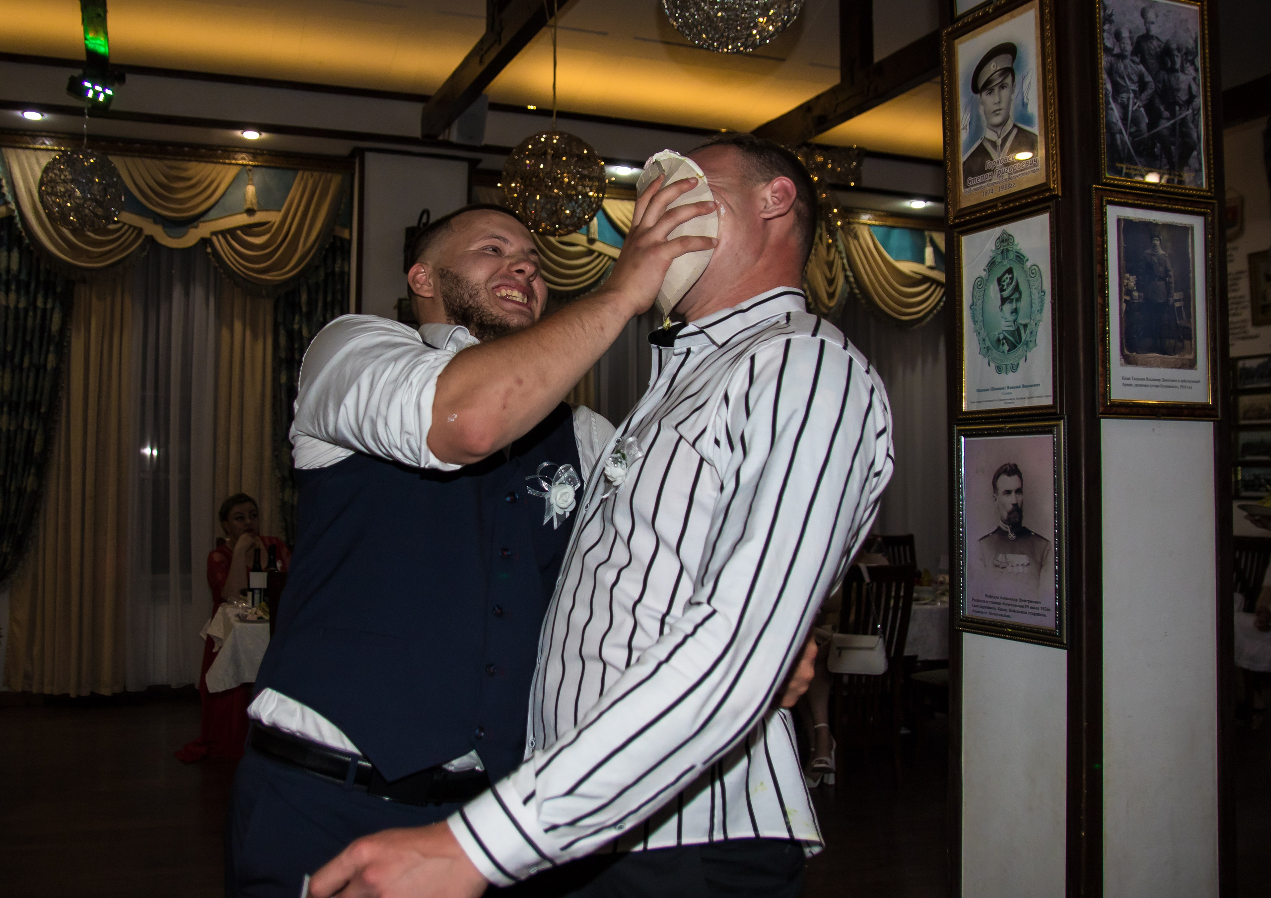 Организатор праздников. Организатор праздников. Ведущая Марина Гребенникова