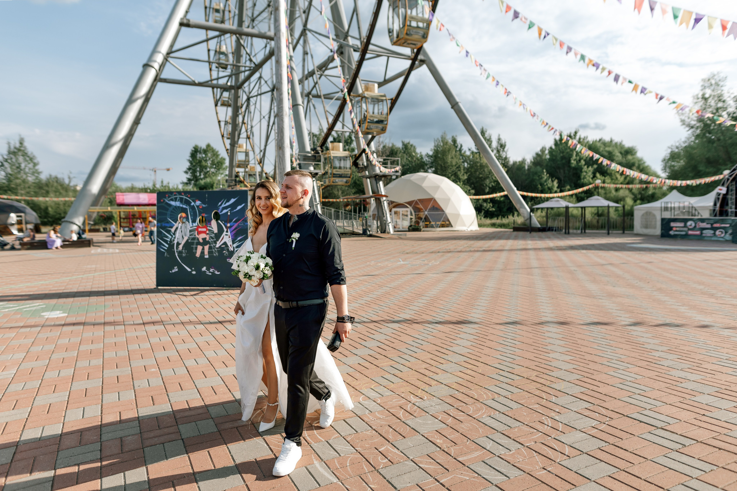 Свадебный фотограф Михаил Александров