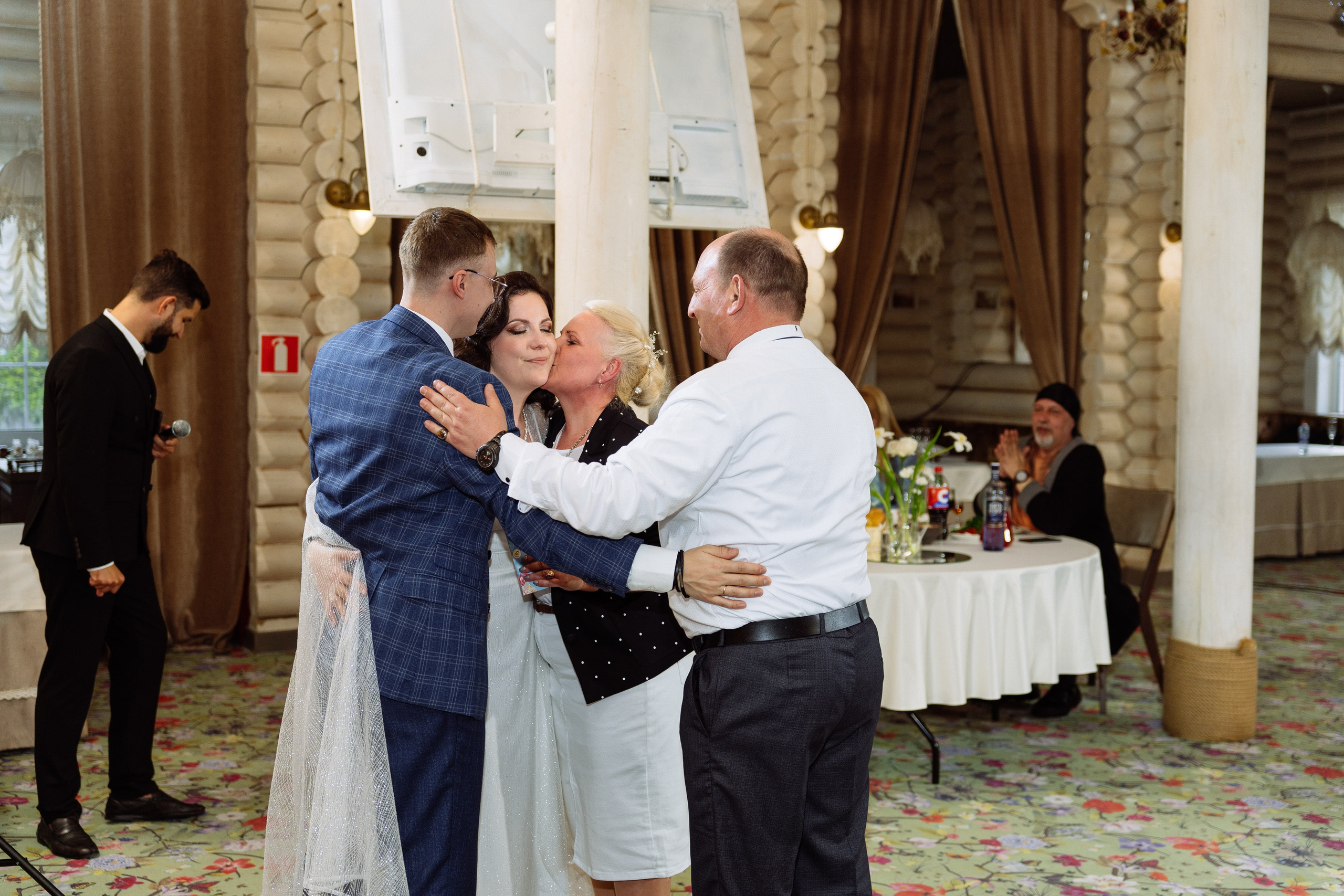 Свадьба Валентина и Дарьи в загородном клубе «Ближняя дача»