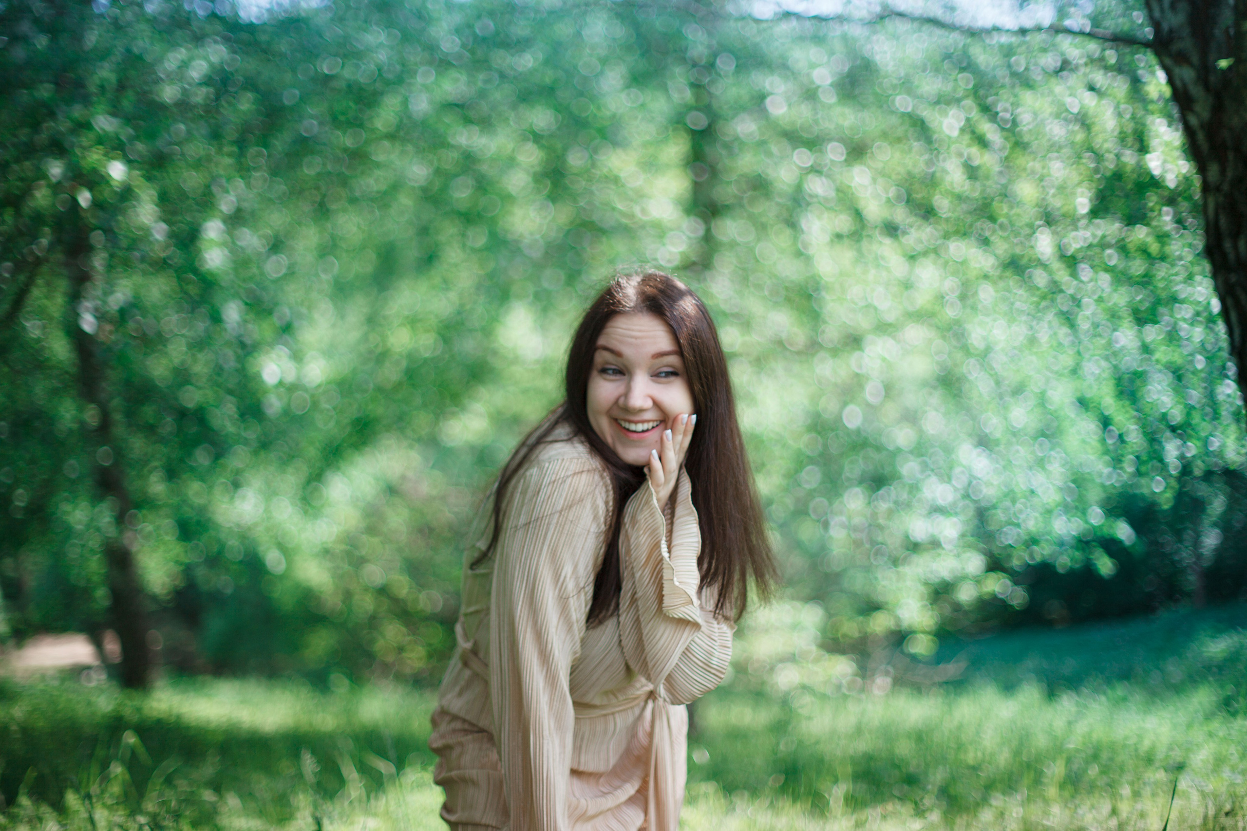 Прекрасная Ксения в цветении. Фотограф для вас и вашего бизнеса в Москве Альбина Никифоров