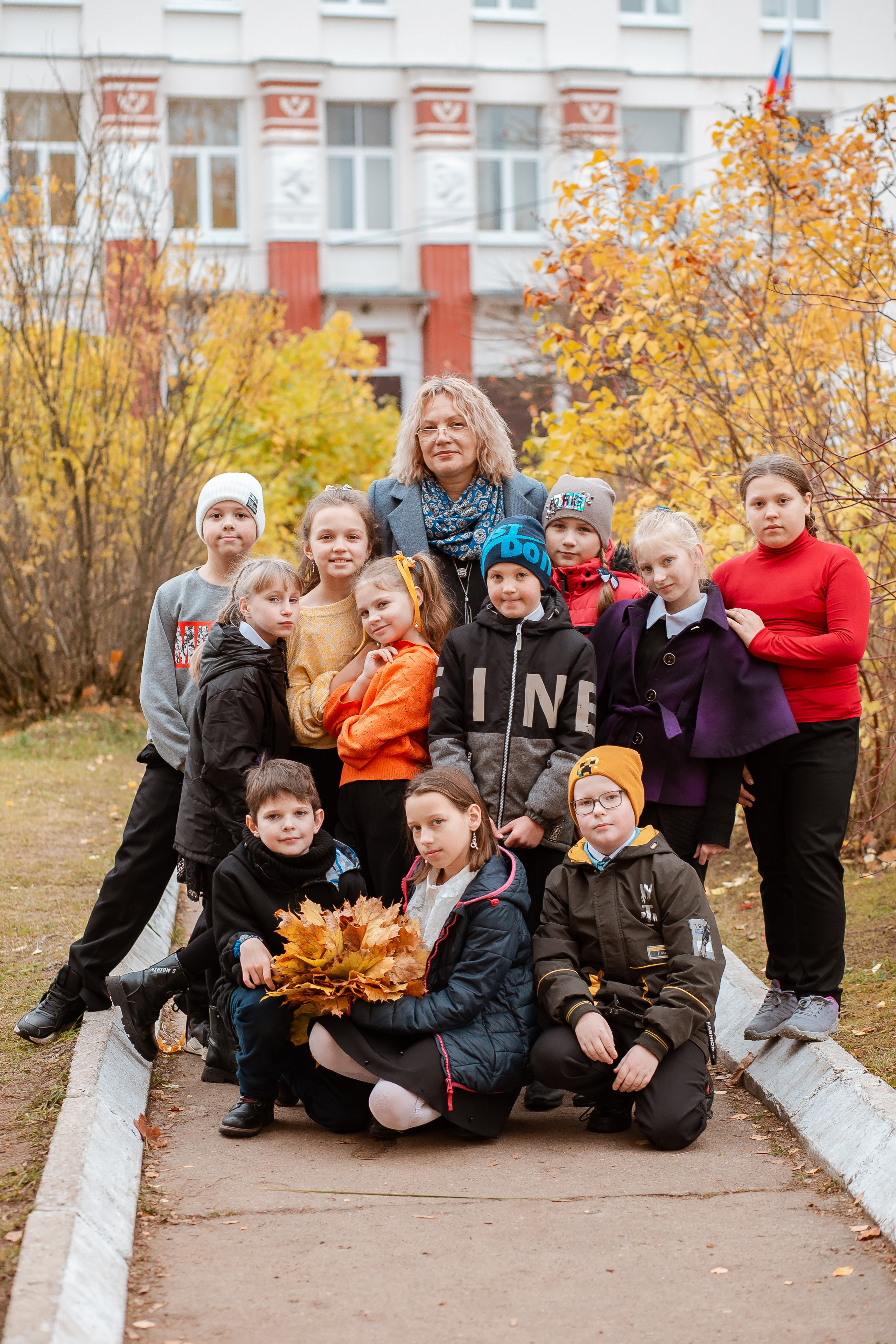 ЗАТО Озерный, школа 1, 4А класс. Студия выпускных альбомов Остров