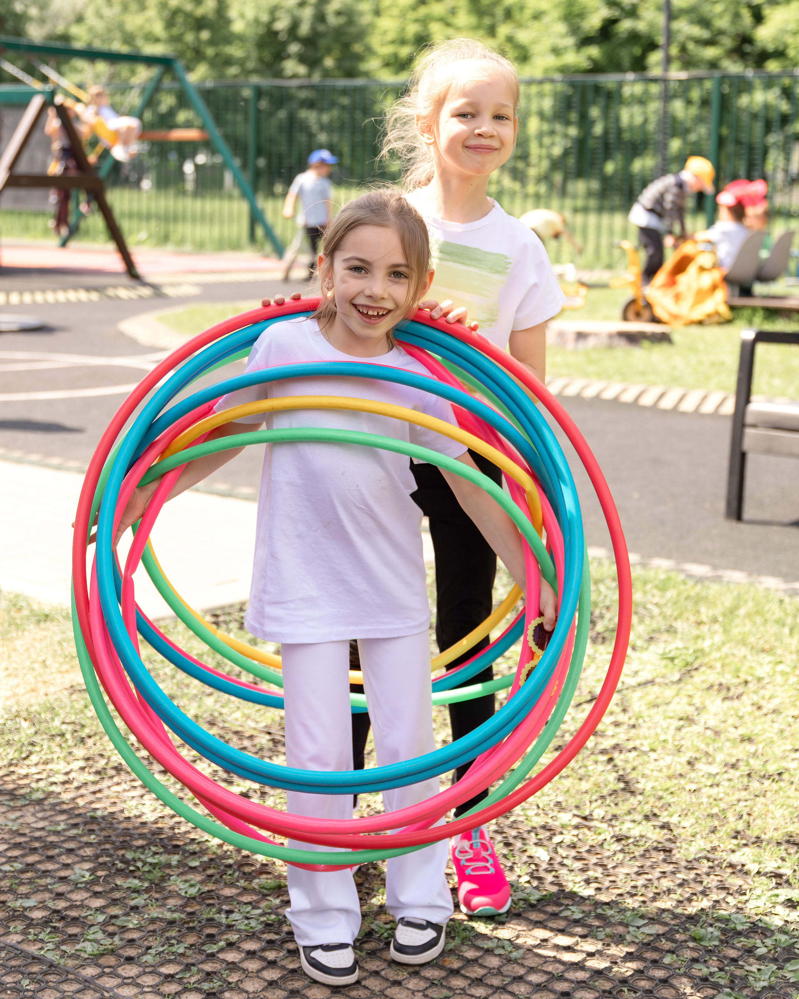 The International School of Moscow. Color Day. Выпускные альбомы для школы и детского сада — школьный фотограф Подольск, Троицк, Щербинка, Москва