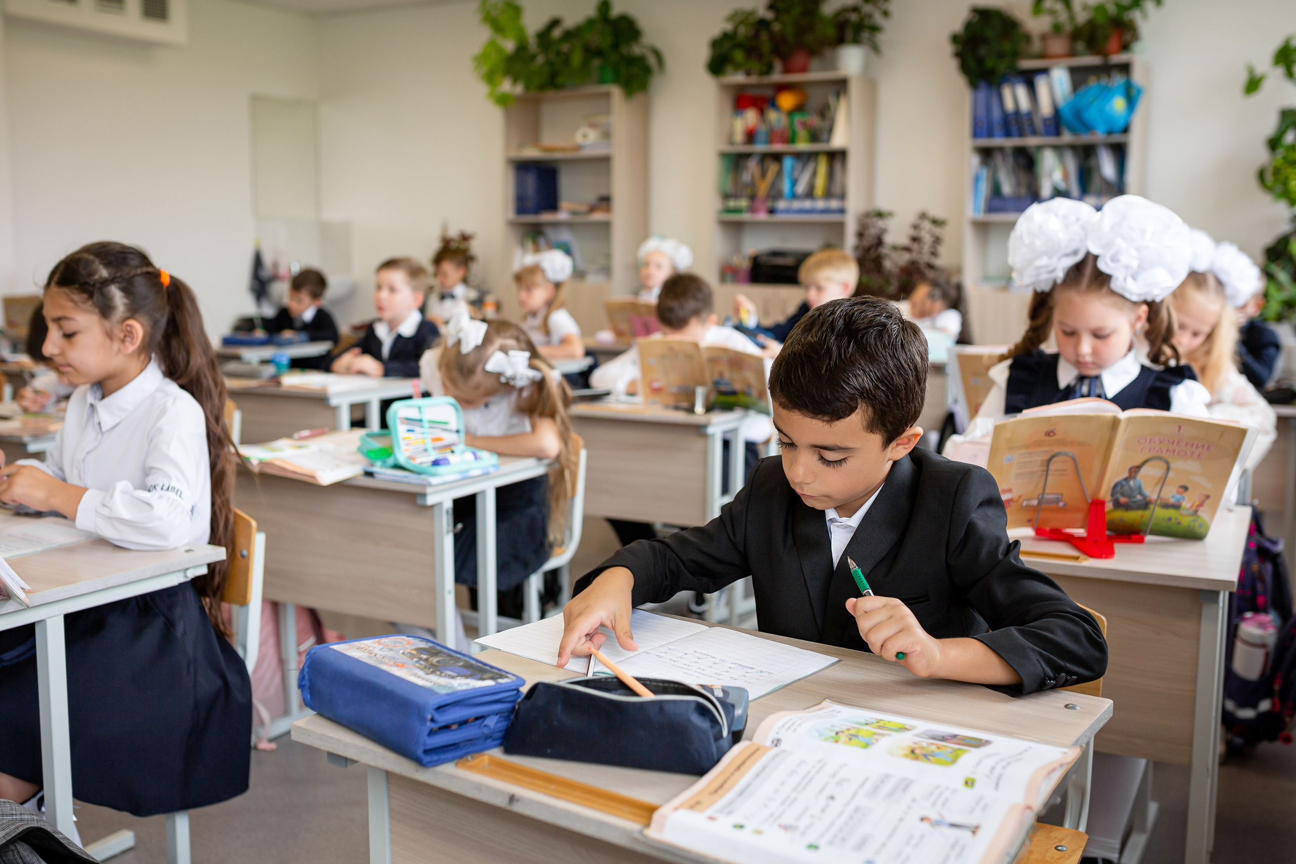 Первоклассники. Отбасылық фотограф Алена Шаталова