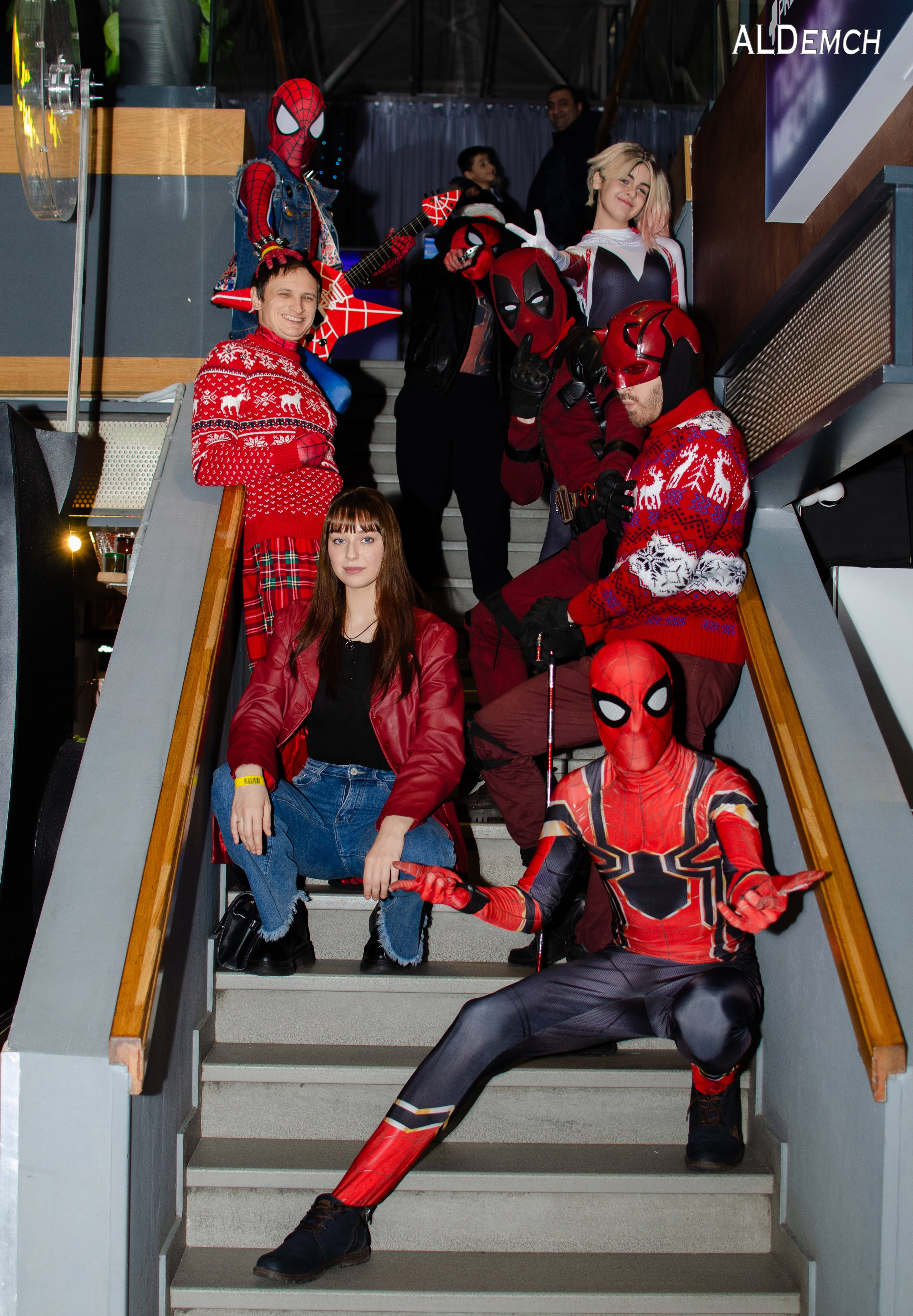 Марвел комикс картинки персонажей и косплей фото в России