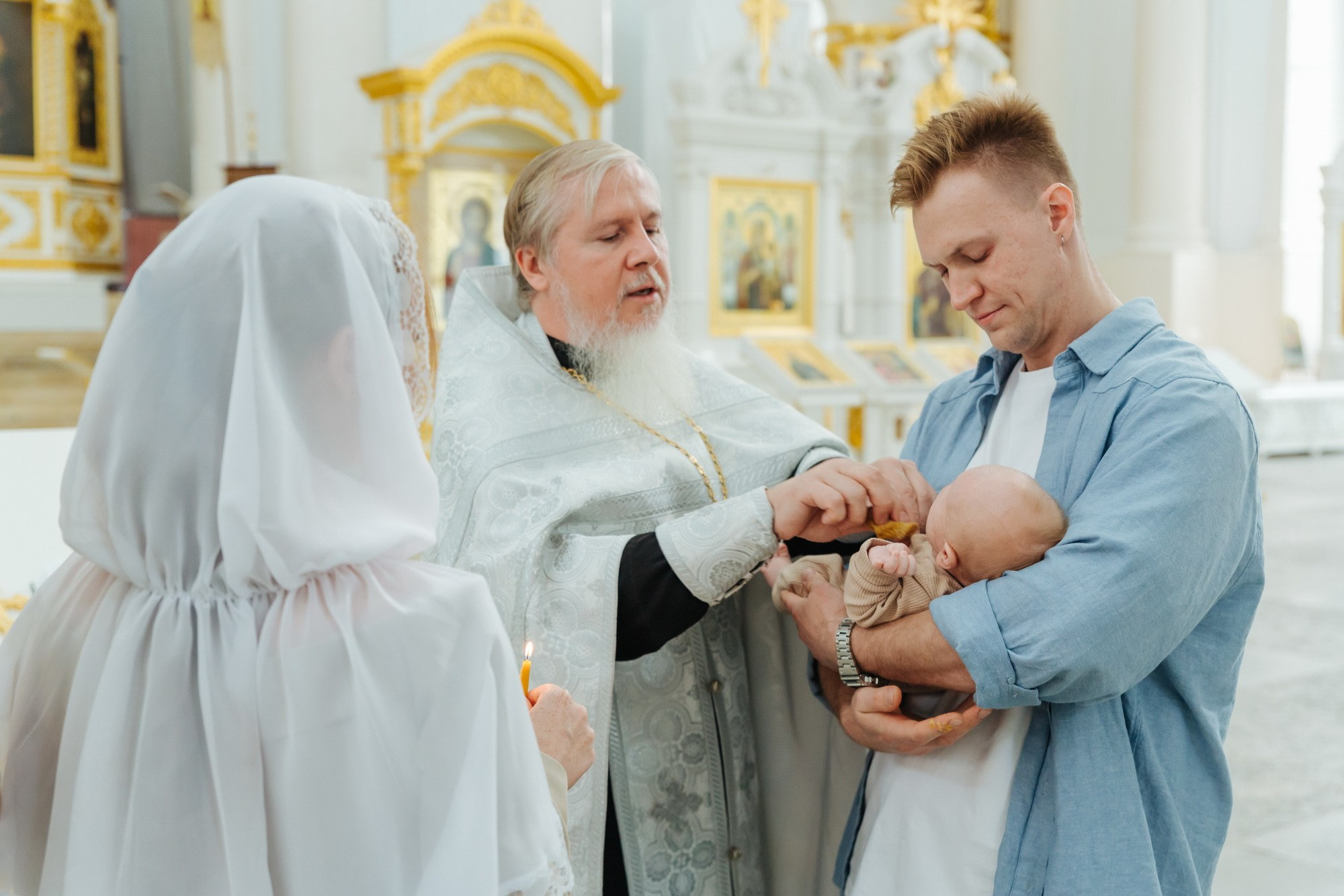 Индивидуальное крещение Смольный собор, фотограф Денис Дорфф. Фотограф крещение венчание в Петербурге! Помогает подобрать храм и посоветовал душевного батюшку в СПб