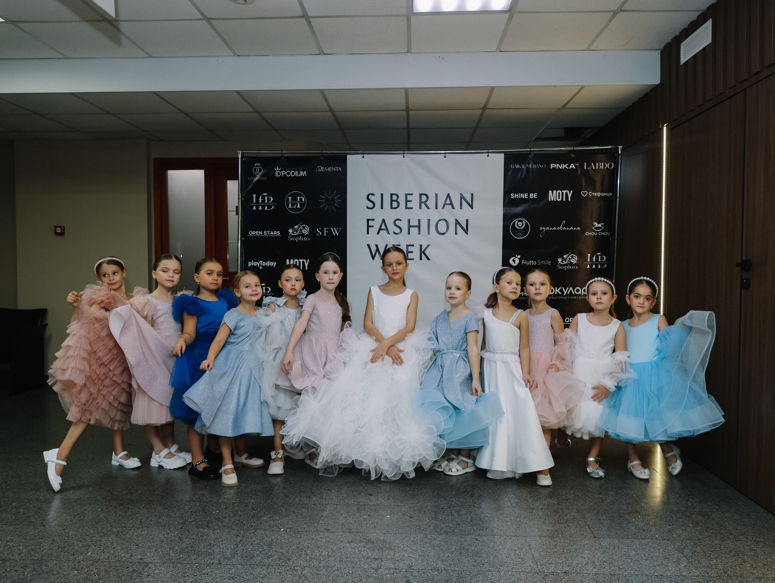 Участвуем в модном показе Сибири. Little_Princess.38