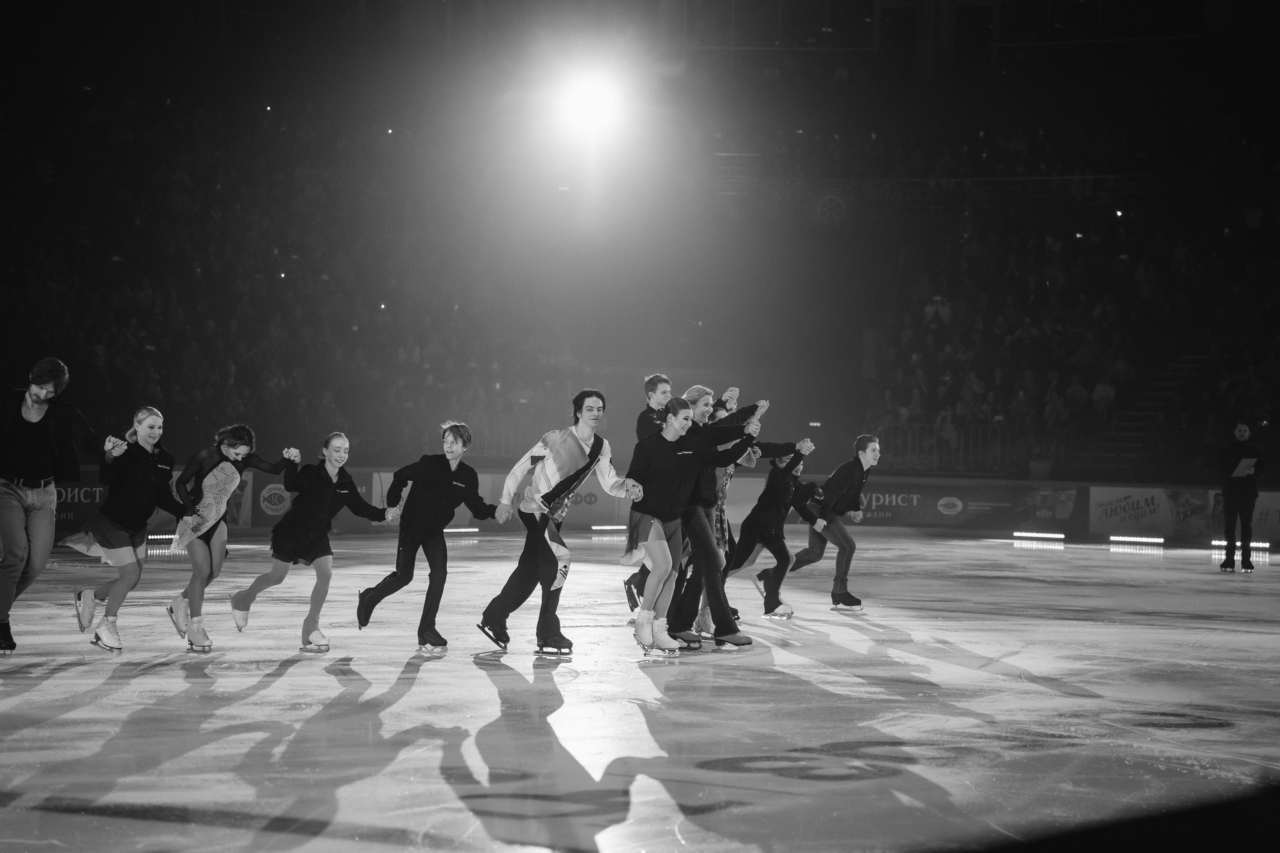Шоу «Чемпионы на льду» в Новосибирске. Воробьева Ксения — Спортивный и танцевальный фотограф Новосибирск