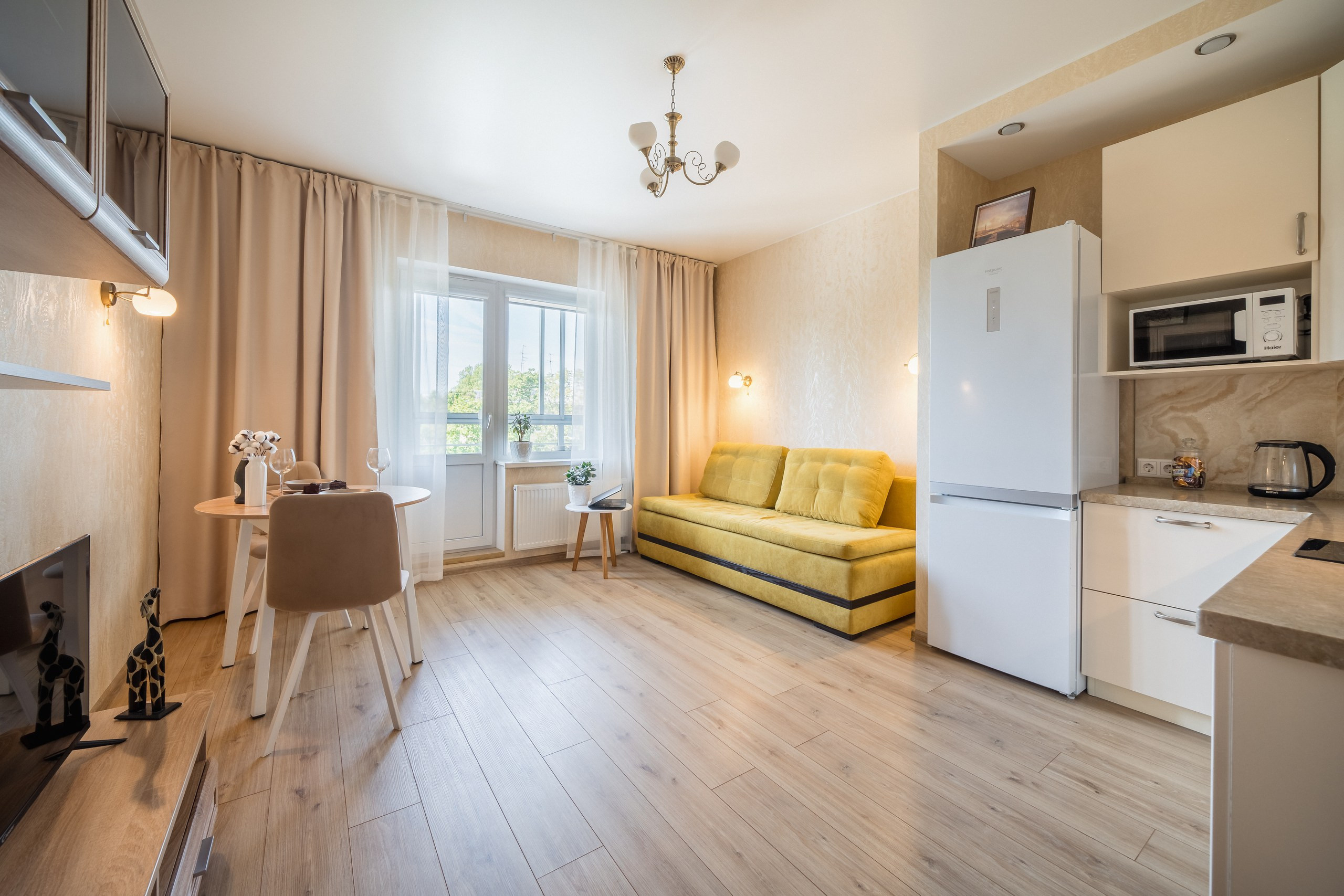 Studio on Respublikanskaya Street. Svyatoslav Bunkov | photographer