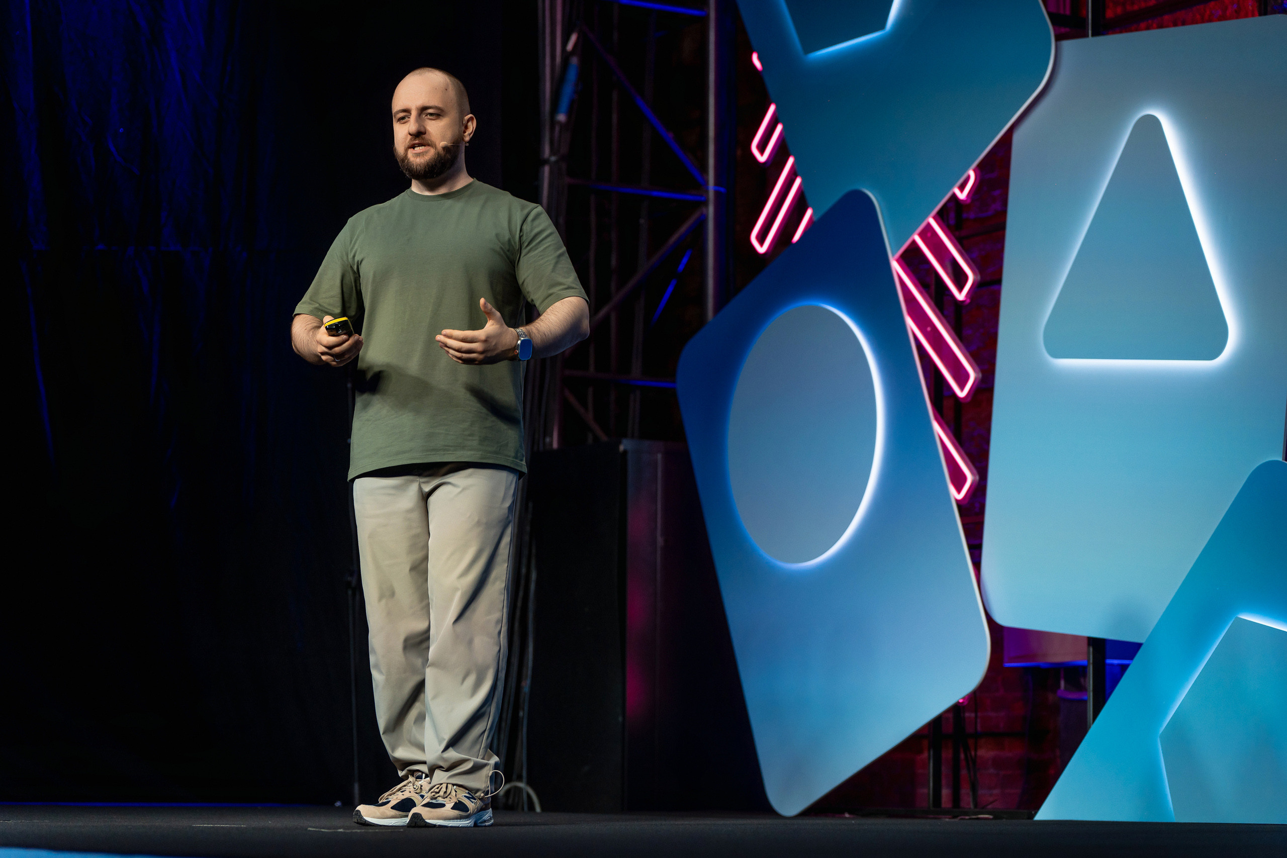 Конференция Яндекс Рекламы «Технологии для роста продаж». Святослав Буньков | фотограф