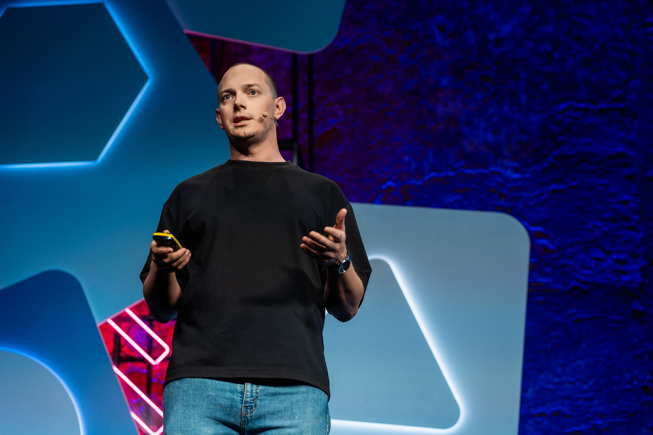 Конференция Яндекс Рекламы «Технологии для роста продаж». Святослав Буньков | фотограф