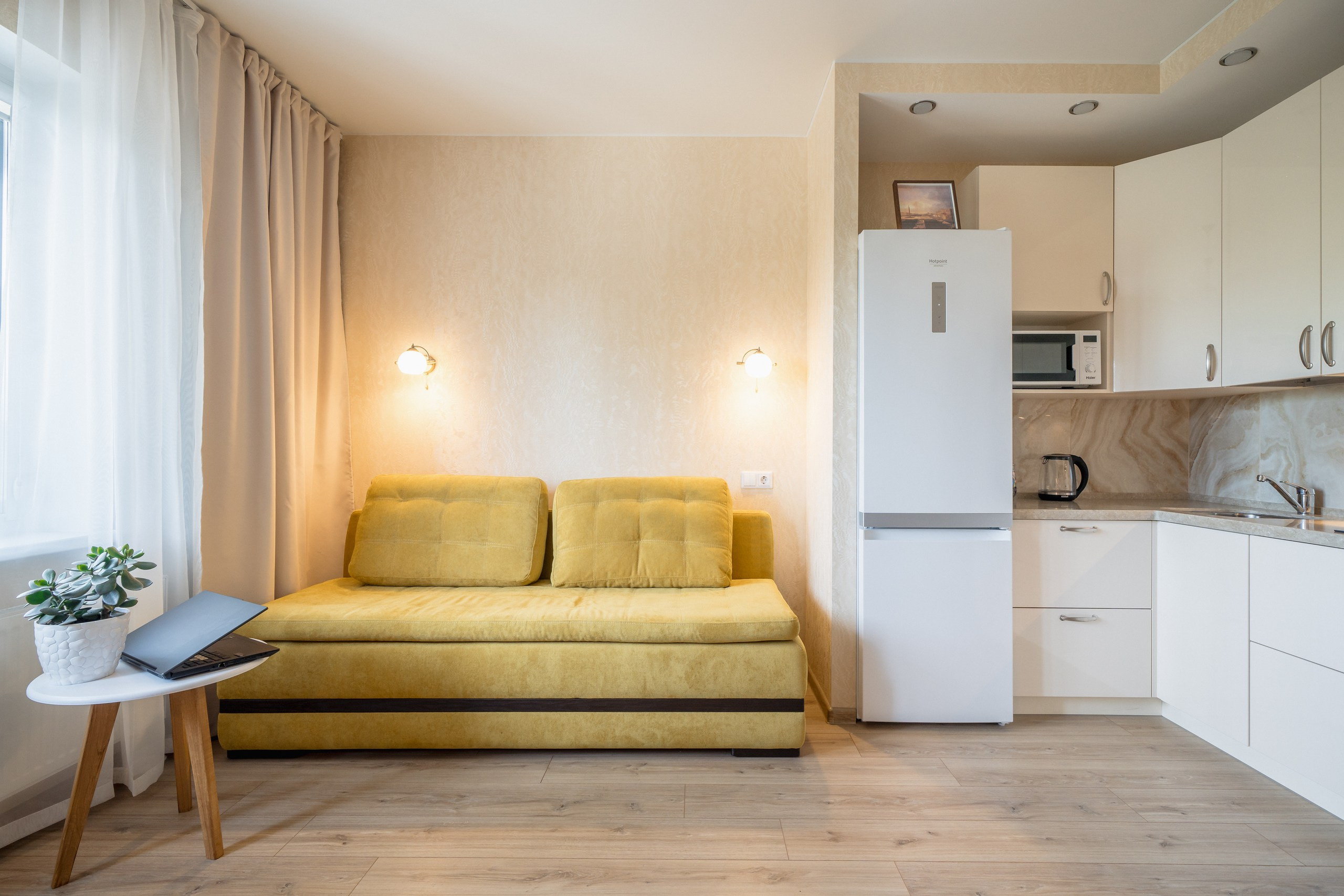 Studio on Respublikanskaya Street. Svyatoslav Bunkov | photographer