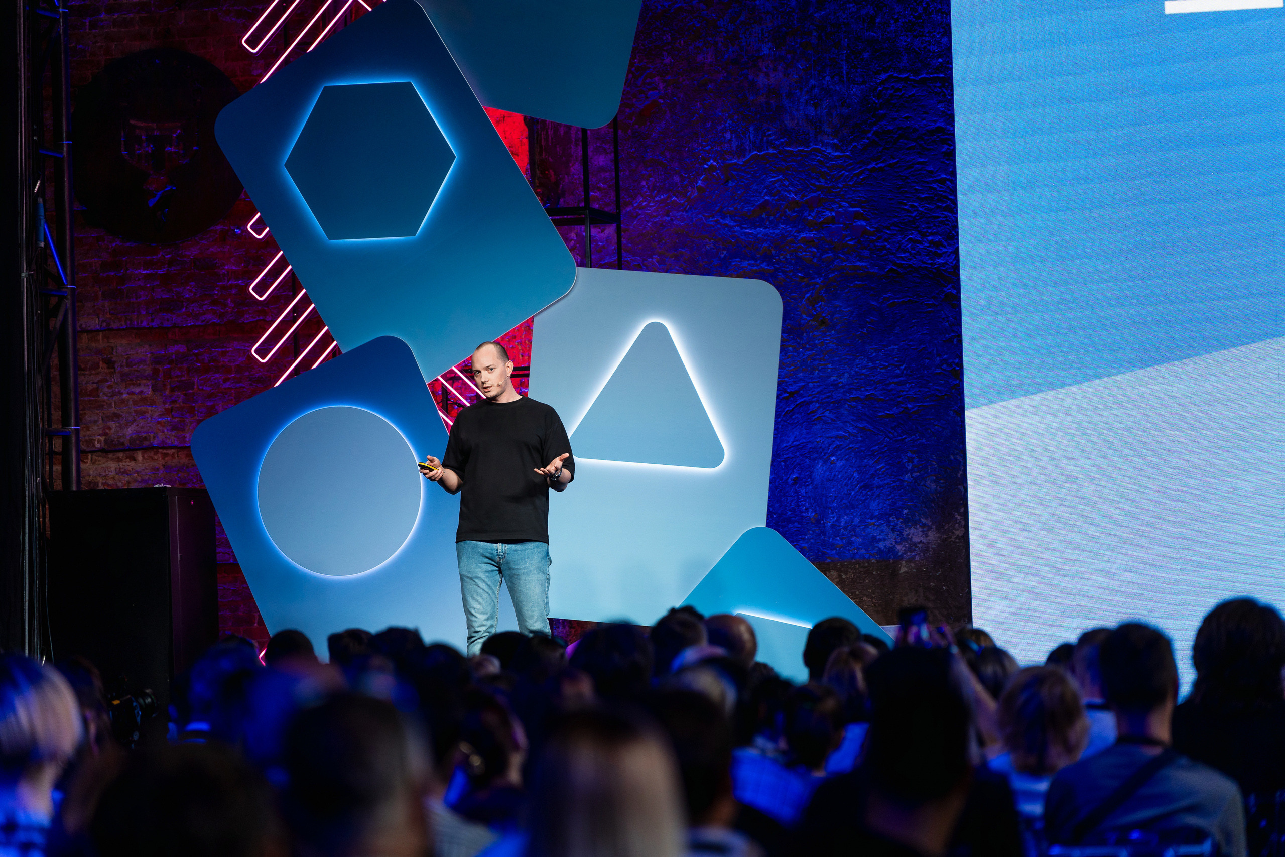 Конференция Яндекс Рекламы «Технологии для роста продаж». Святослав Буньков | фотограф