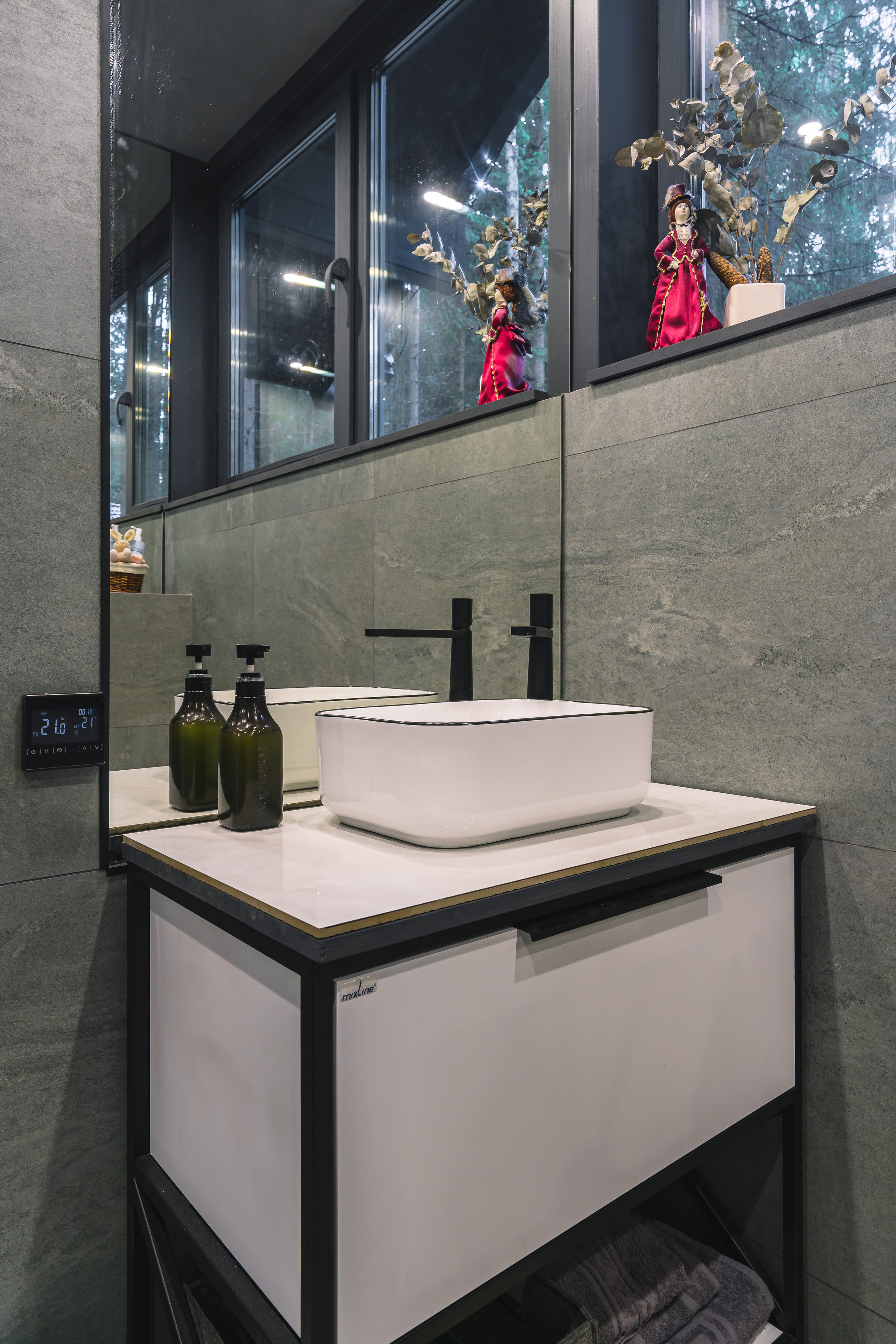 Дом в лесу. Святослав Буньков | фотограф