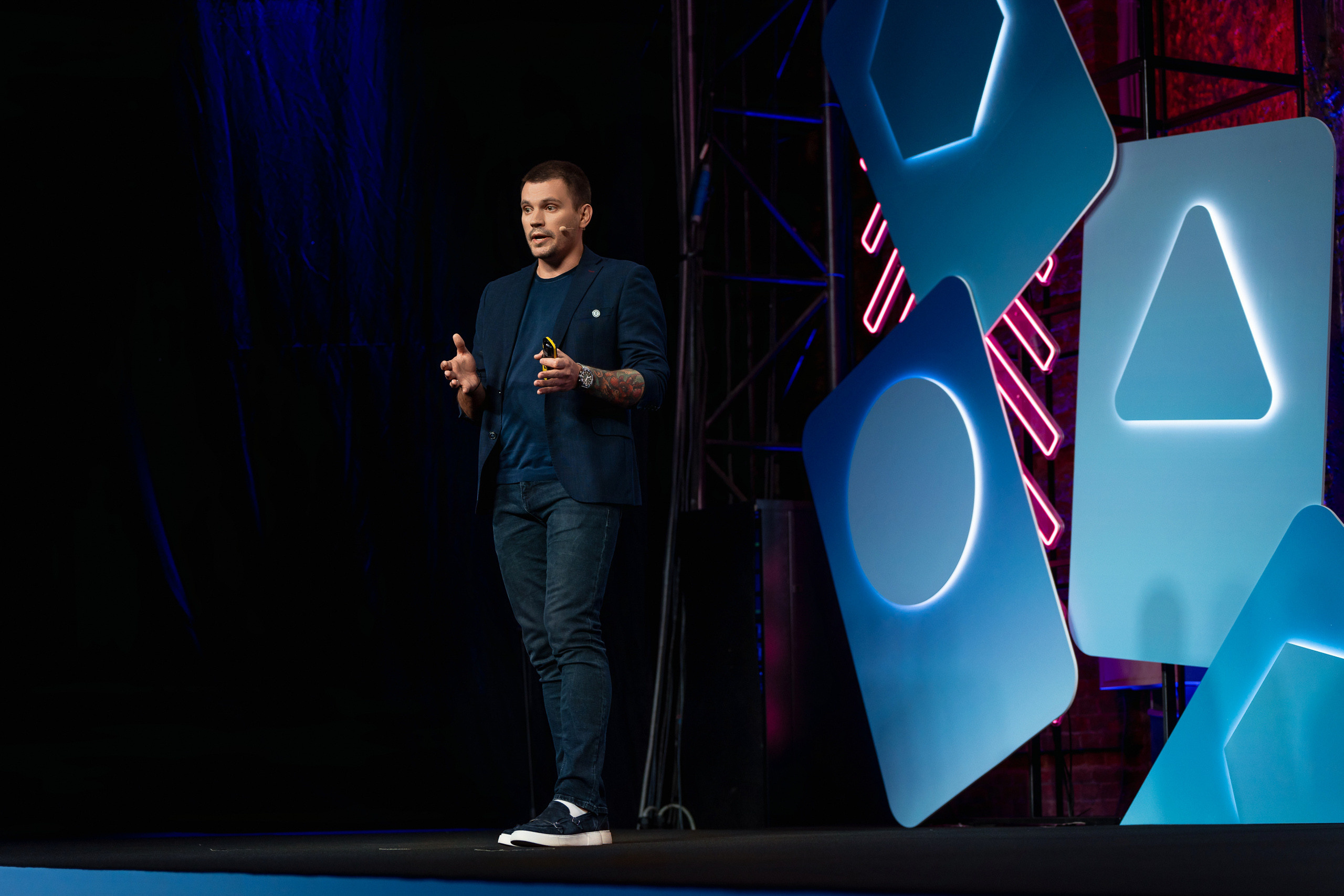 Конференция Яндекс Рекламы «Технологии для роста продаж». Святослав Буньков | фотограф