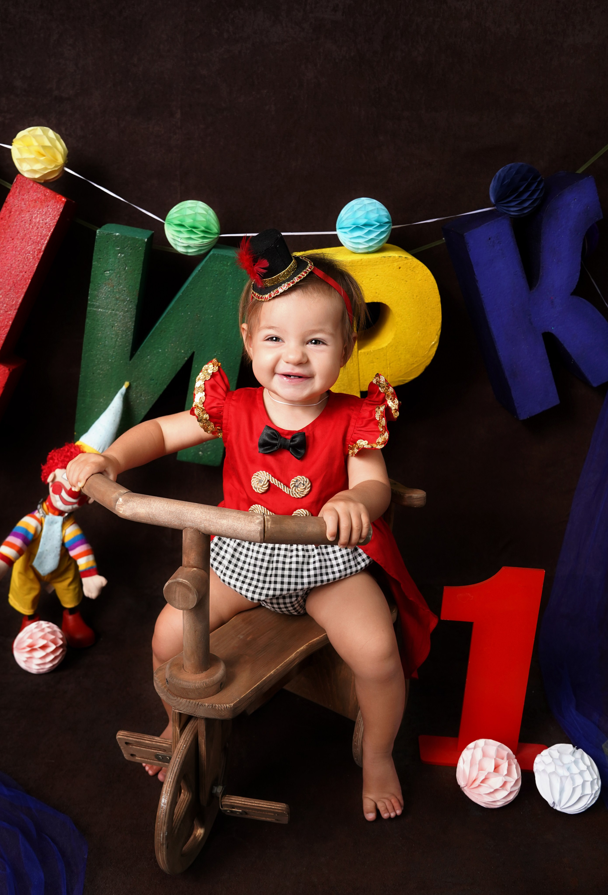 Фотосессия ГОДОВАСИЕ. Фотограф новорожденных, детей до года и беременных в Симферополе