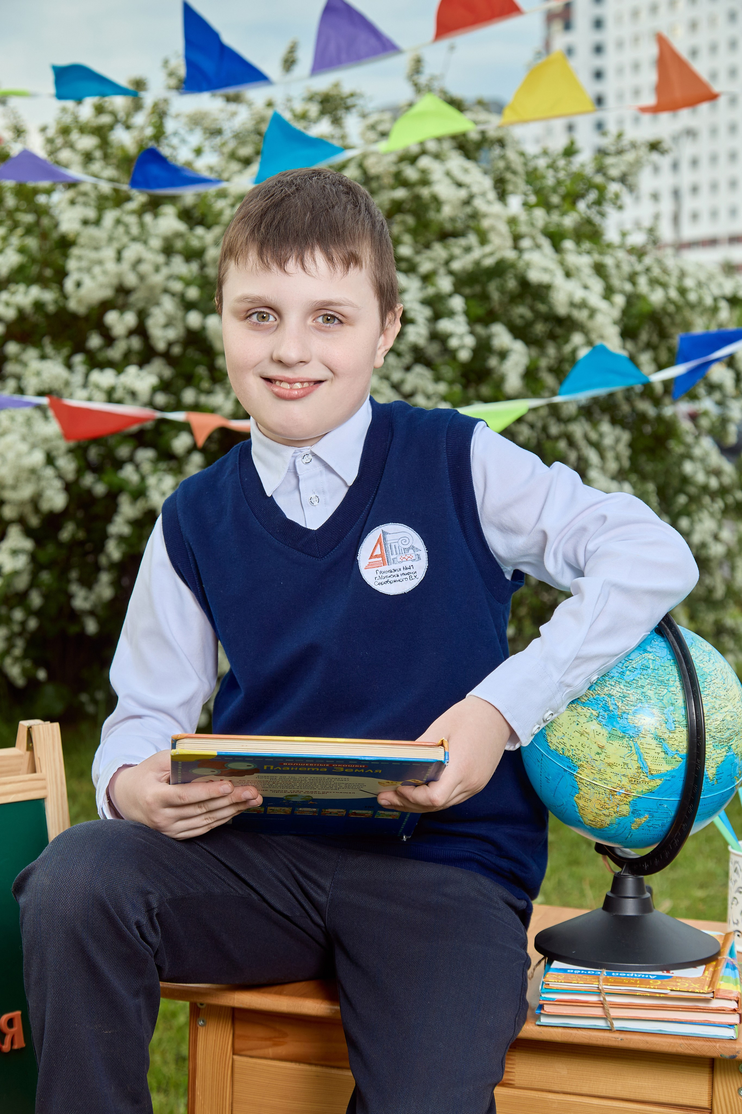 Семейная история 2 «Д». Школьный фотограф Дмитрий Дудик