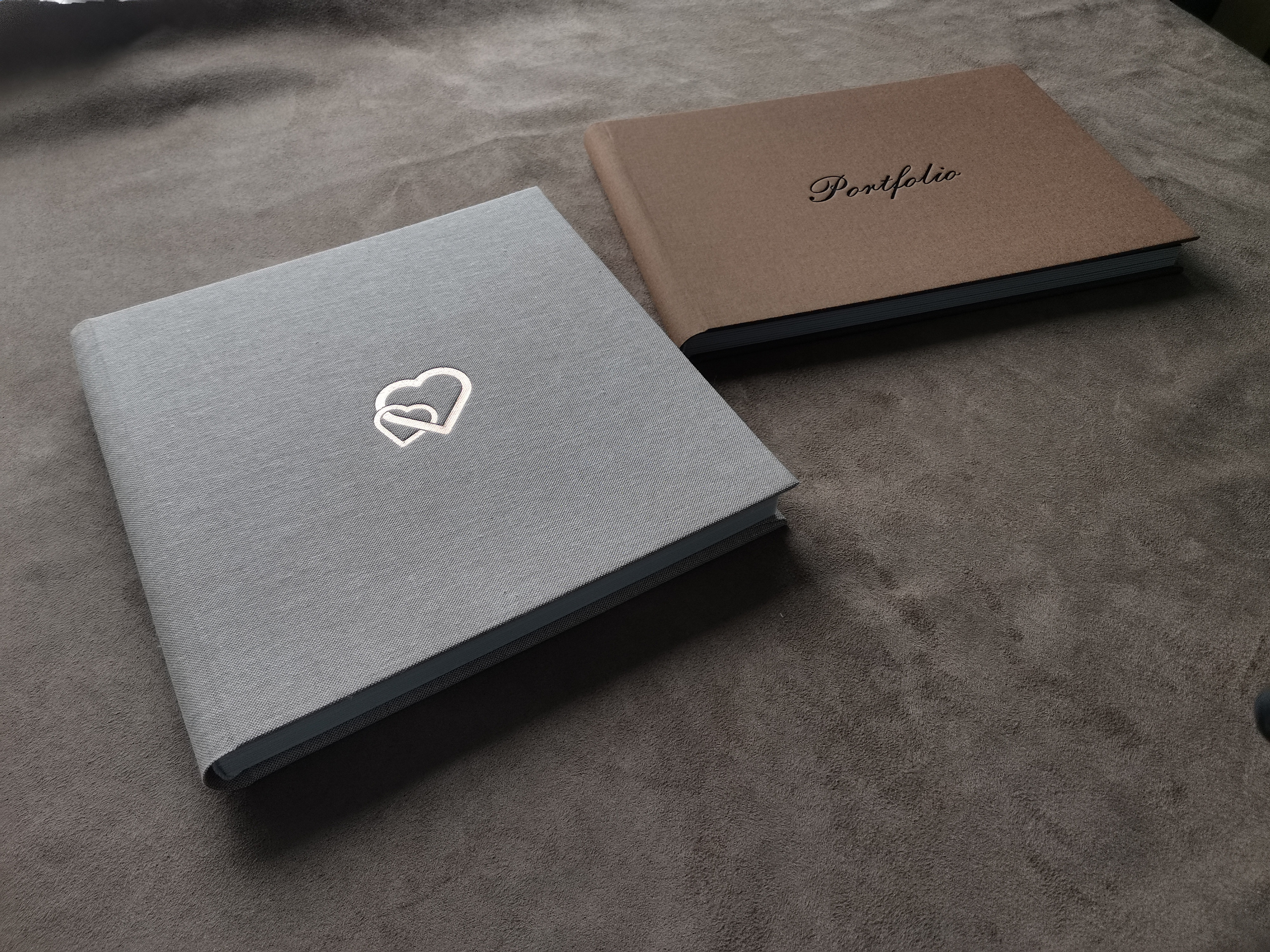 — Фотокниги на заказ. Выпускные альбомы для школ и детских садов