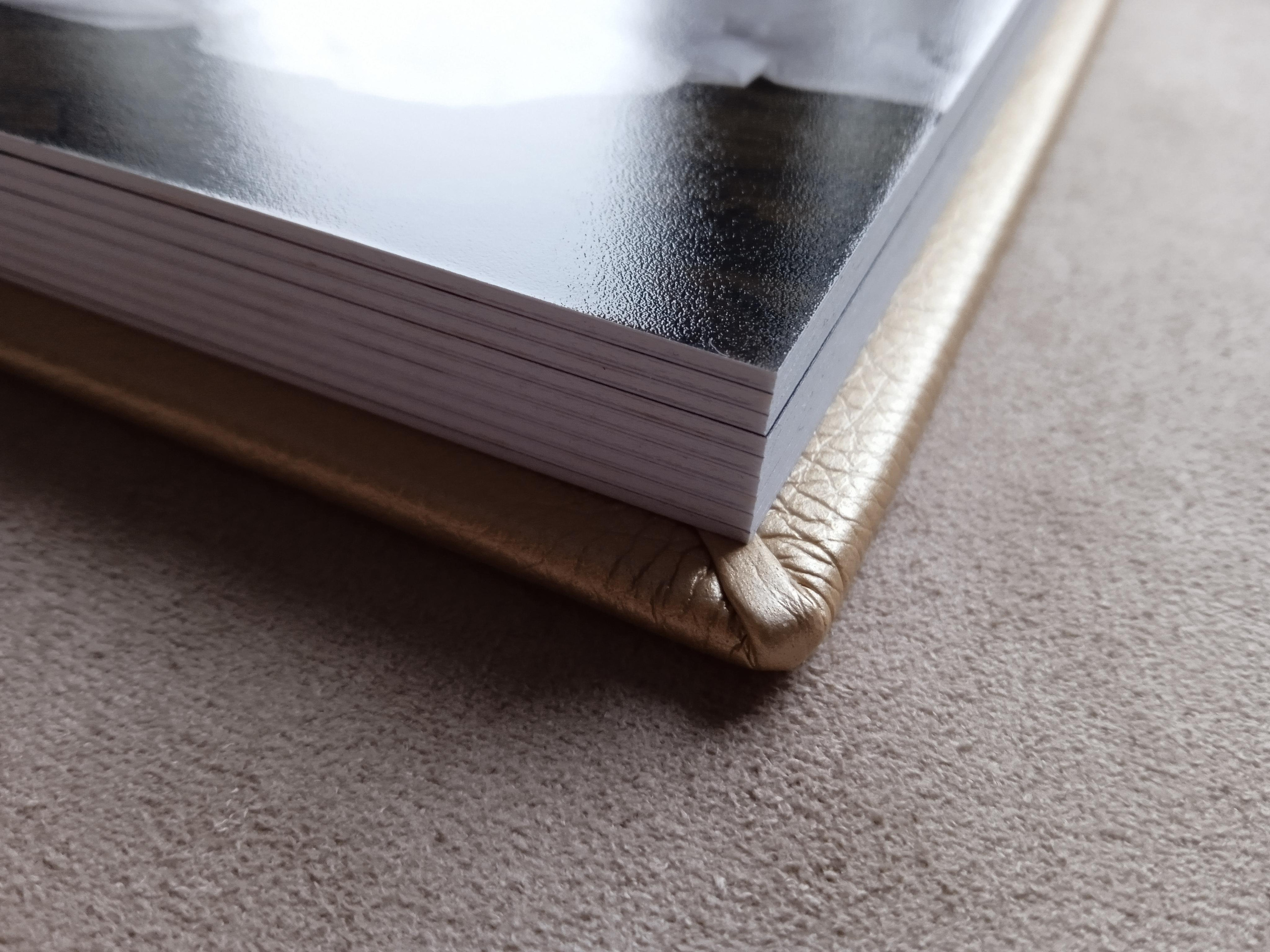 — Фотокниги на заказ. Выпускные альбомы для школ и детских садов