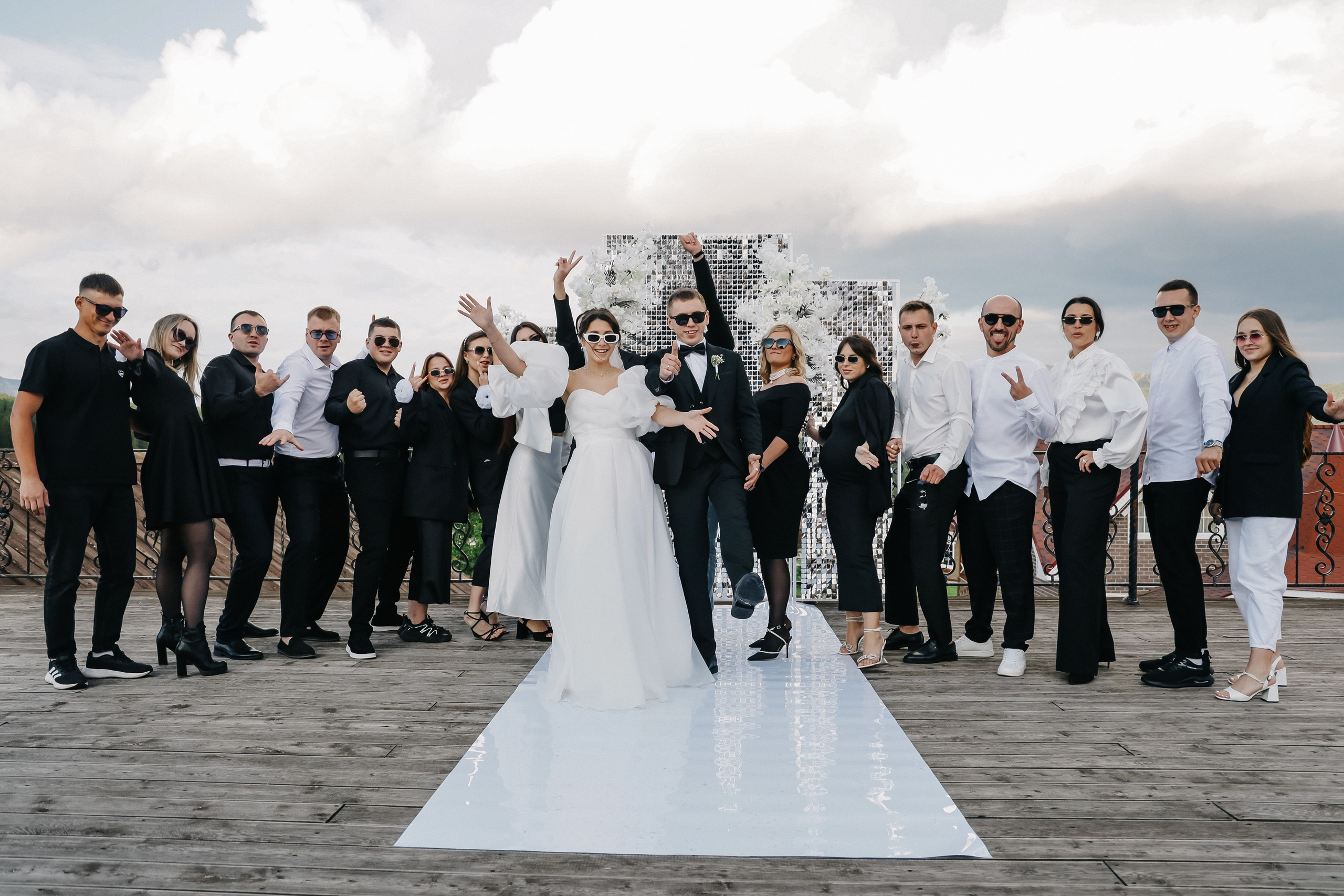 Фотограф свадебный, репортажный, индивидуальный, фото для маркетплейсов, брендов, автосалонов