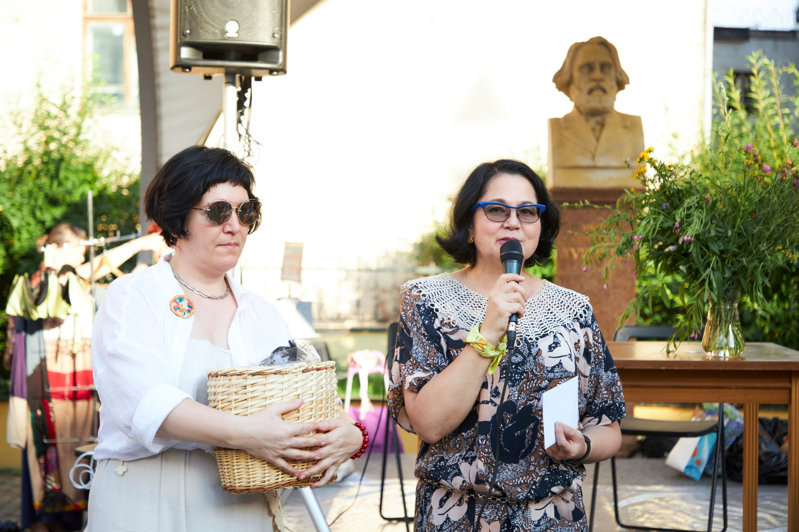 Репортажная съёмка с показа мод сообщества «Мода без пафоса» в Москве. Анна Потявина. Фотограф Москва