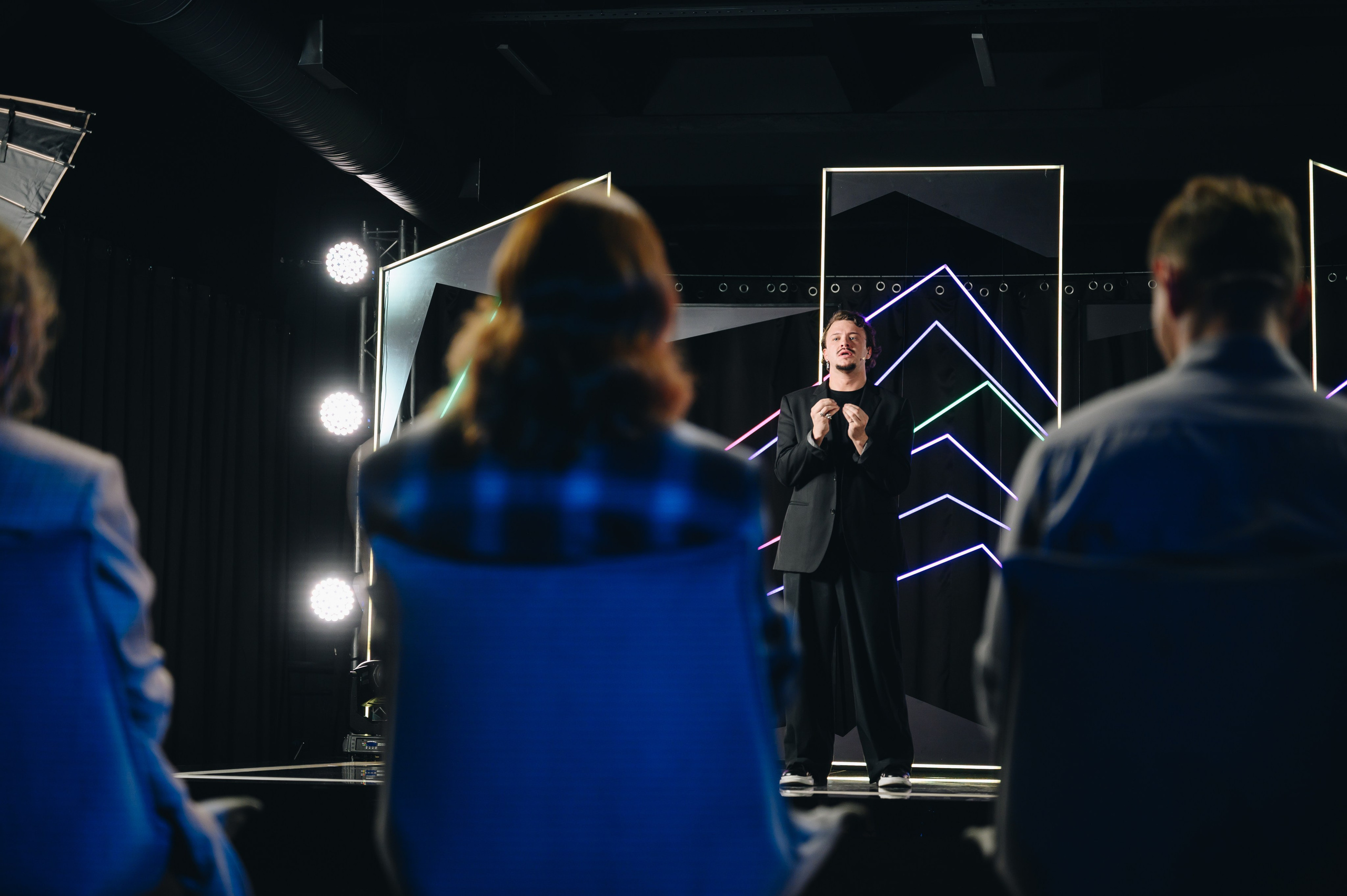 Репортажная съемка Красноярск,  фотосъемка конференций, юбилеев. Юлия Раскова — Портретный и семейный фотограф в Красноярске