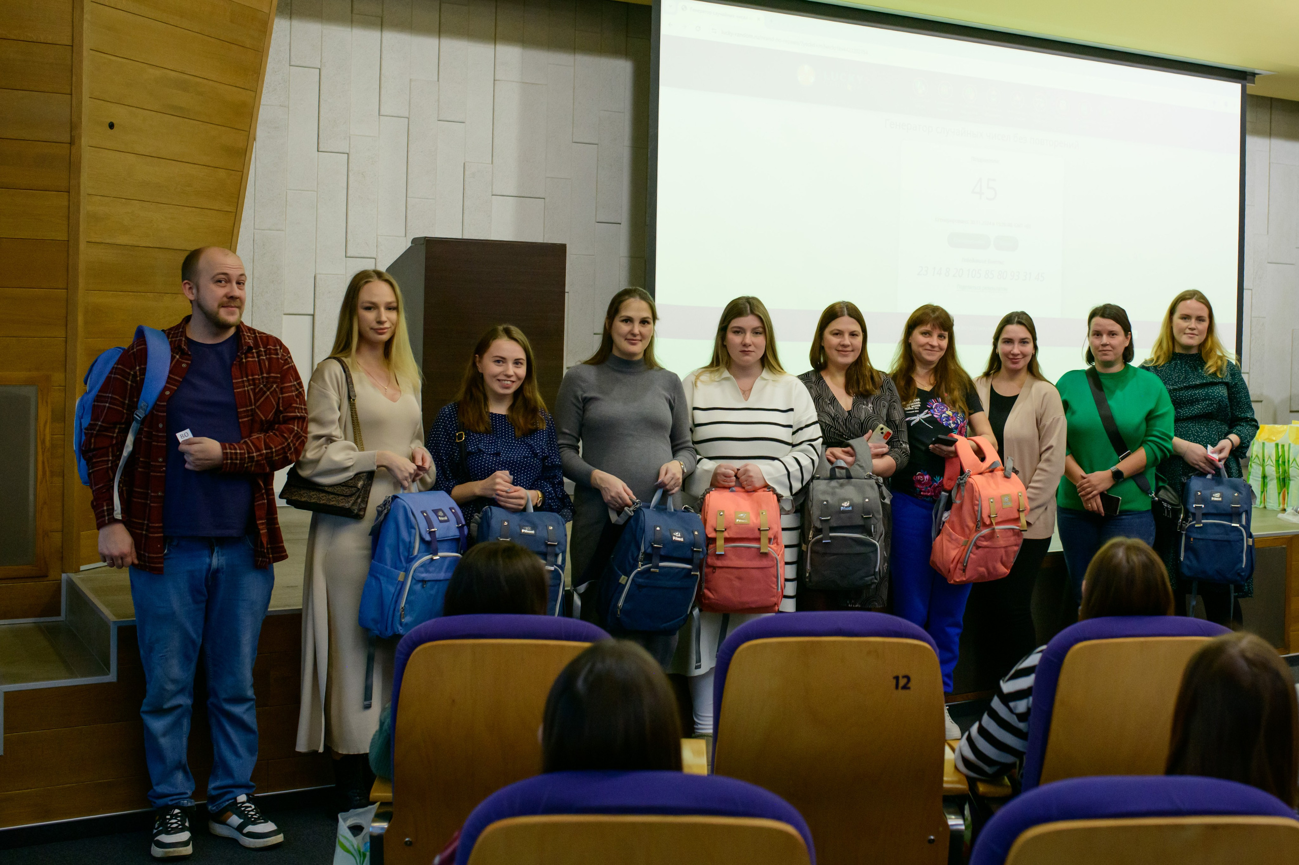 Фотоотчет праздника материнства ноябрь 2024 г. Профессиональный фотограф Елена Красилина г.Ярославль, г. Рыбинск