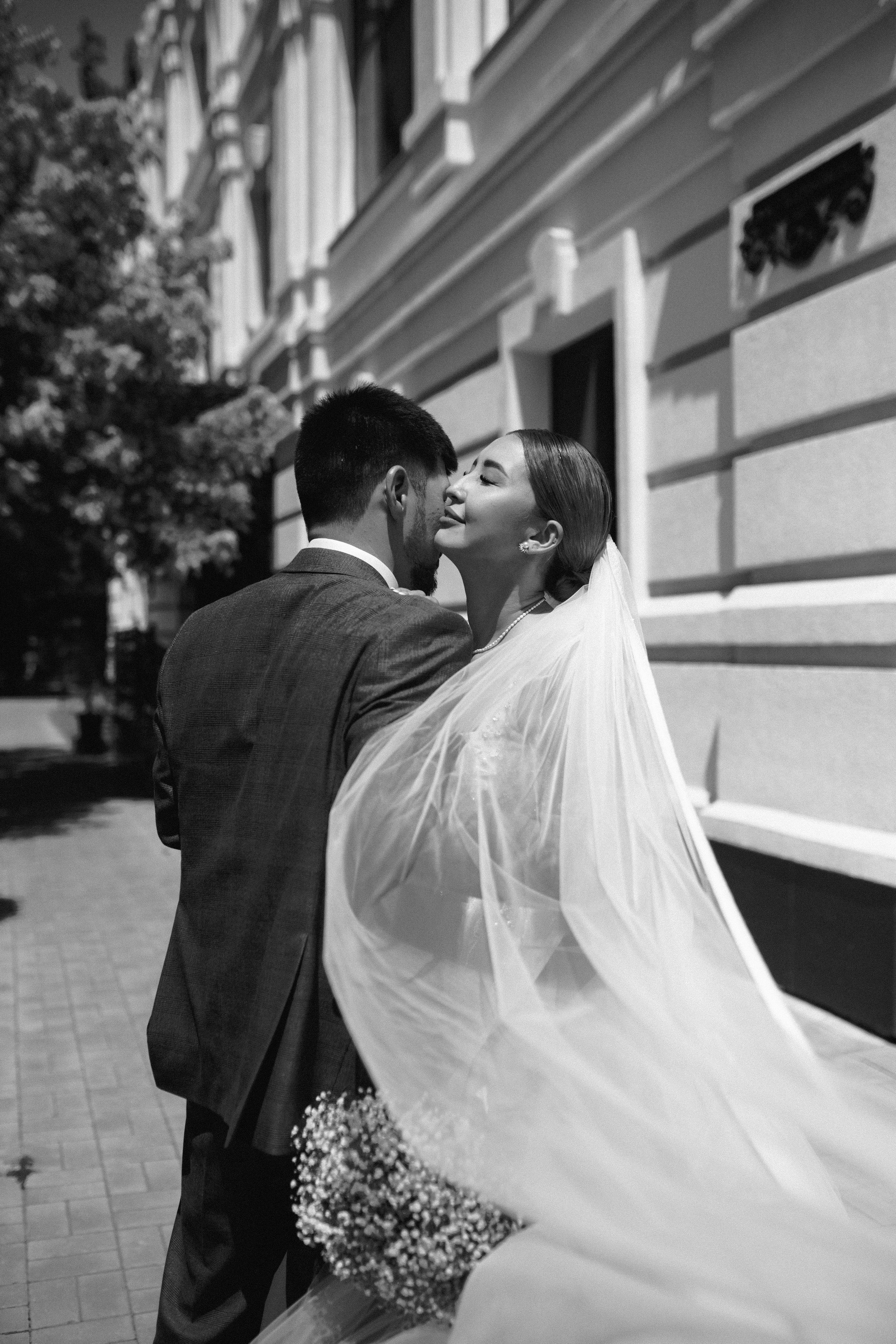 Свадебный фотограф в г. Астрахань. Так же выезжаю в другие города