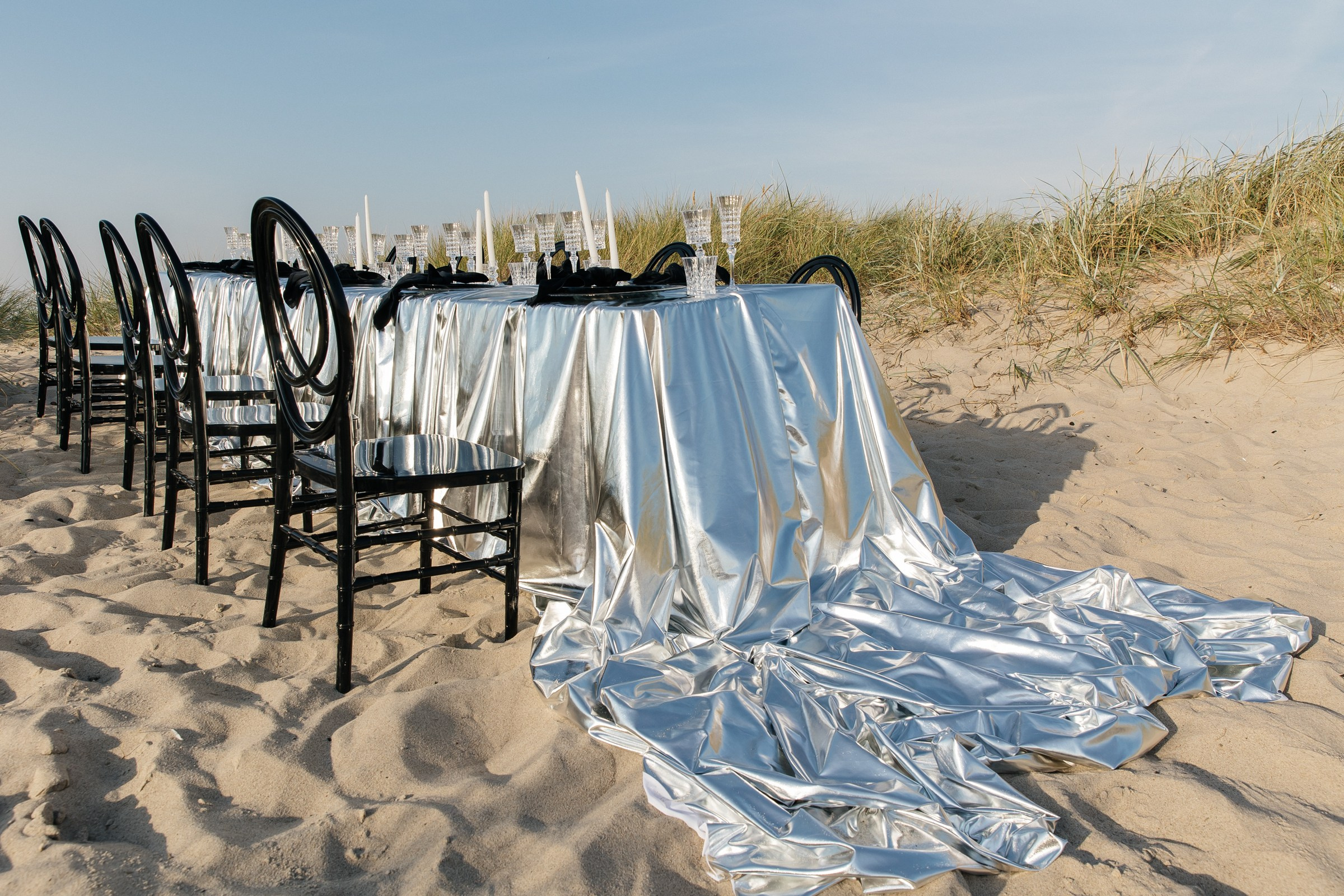 Свадебная фотосессия на пляже в Калининграде. Свадебный фотограф в Москве Элина Ларченкова. Фото, которые цепляют