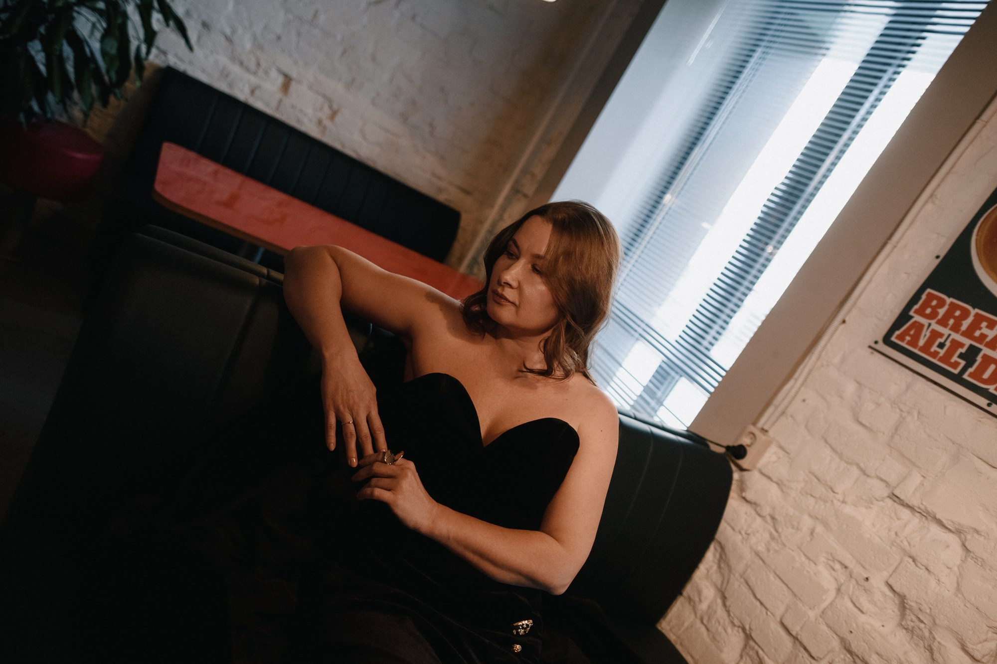 Фотопроект Женя, женский портрет в Тюмени. Портретный фотограф Тюмень Дарья Мустафина