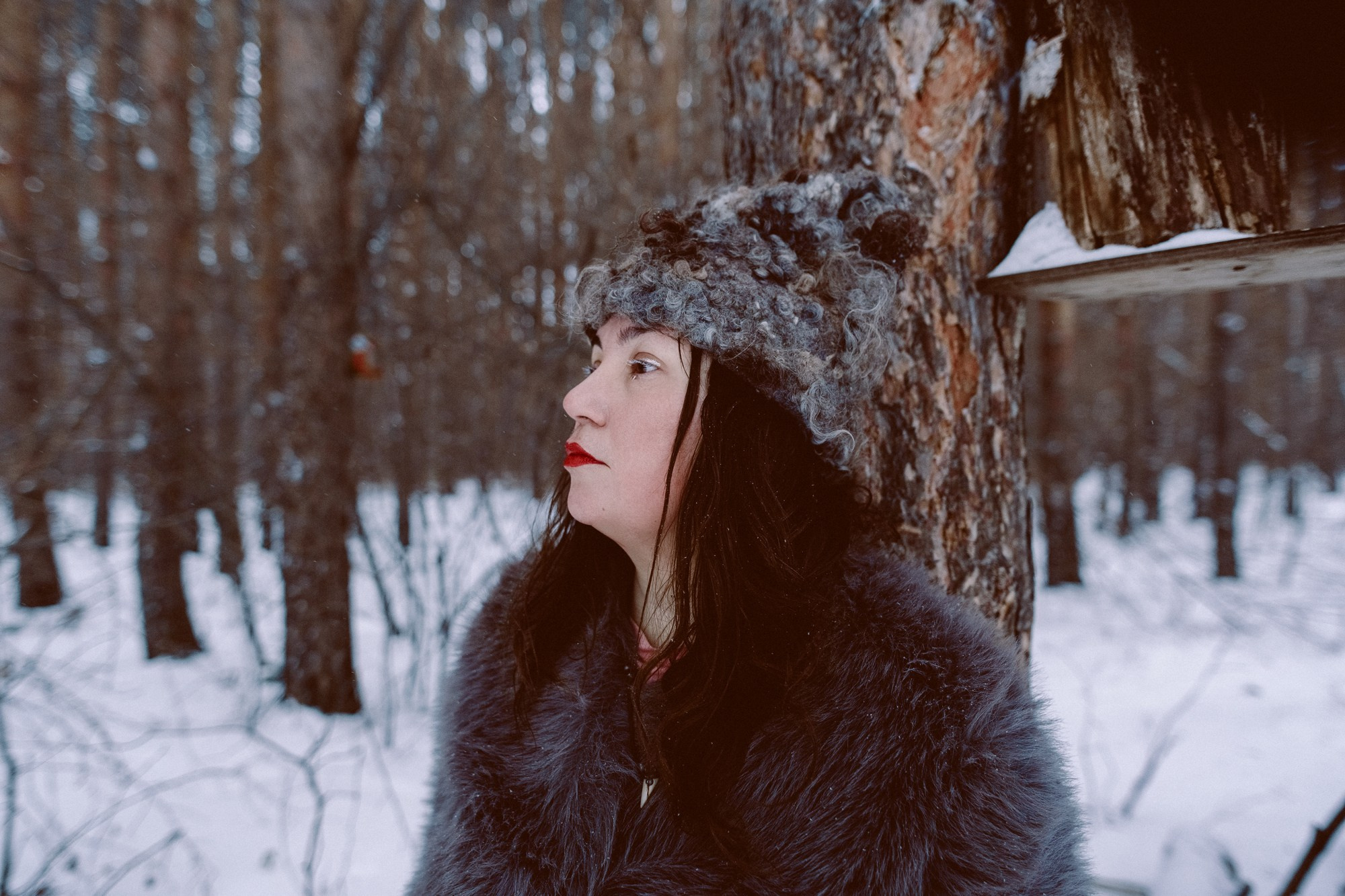 Зимняя фотосессия в Затюменском парке (Тюмень) | Художественная съемка от Daria Mars. Портретный фотограф Тюмень Дарья Мустафина