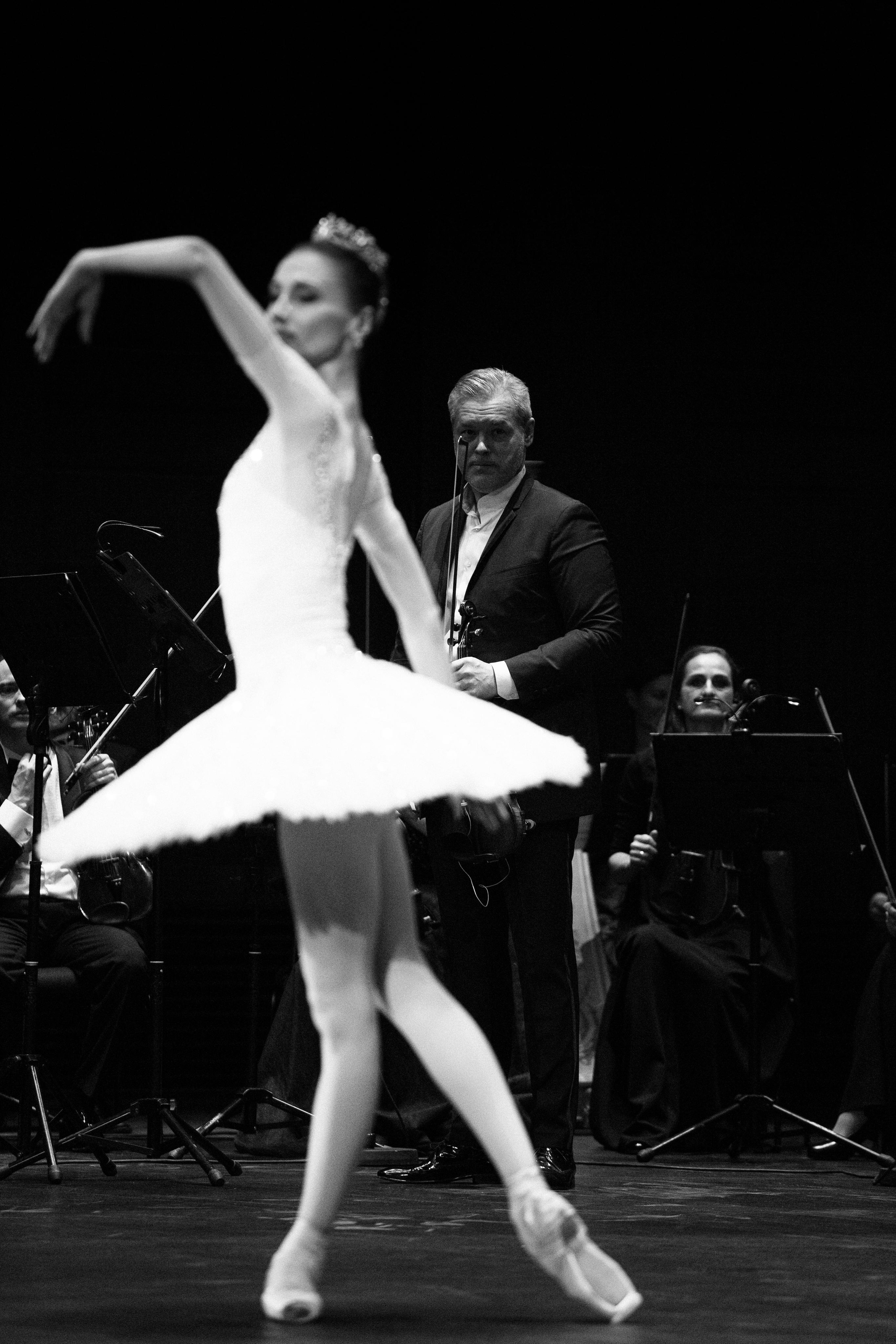 «Па-де-де на пальцах и для пальцев»