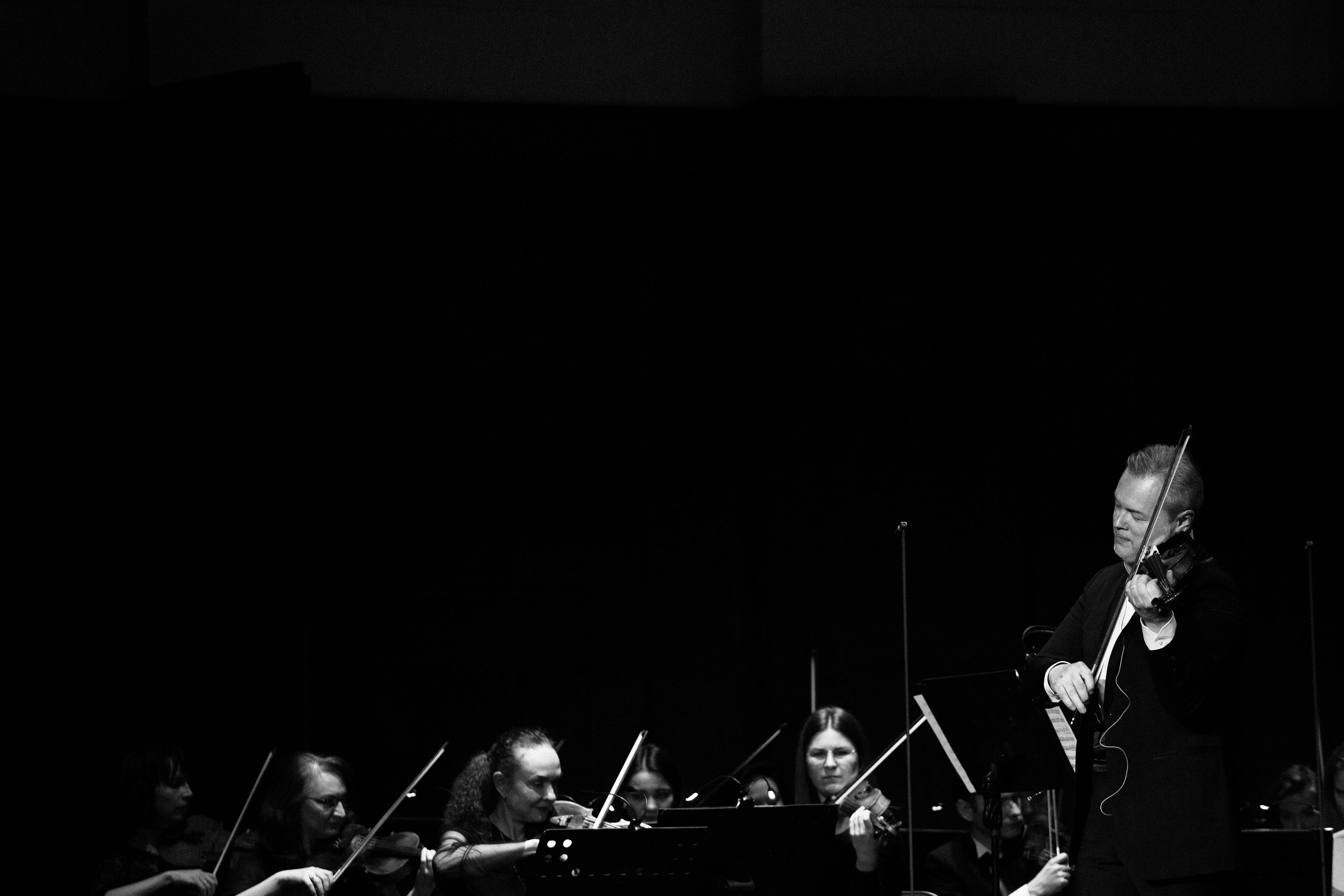 «Па-де-де на пальцах и для пальцев»