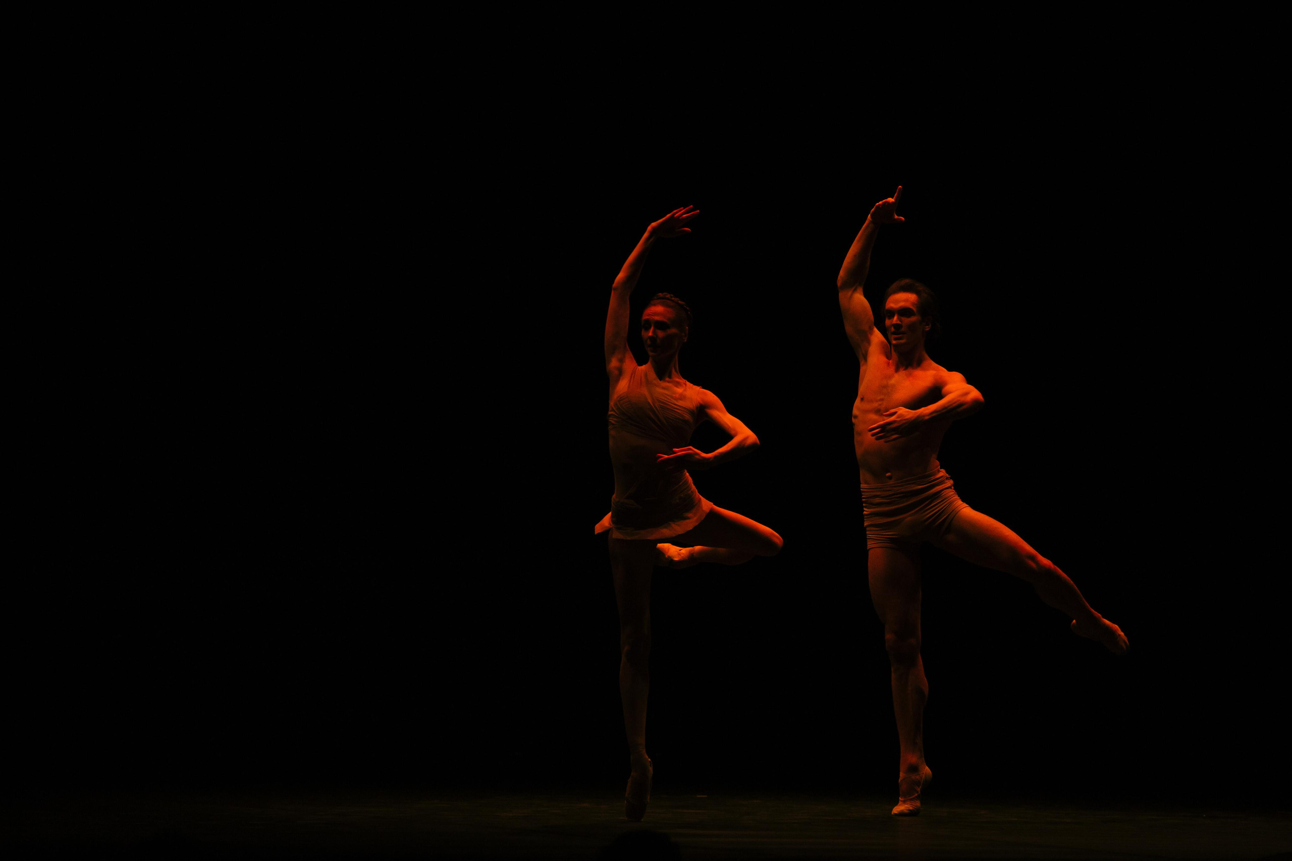 «Па-де-де на пальцах и для пальцев»