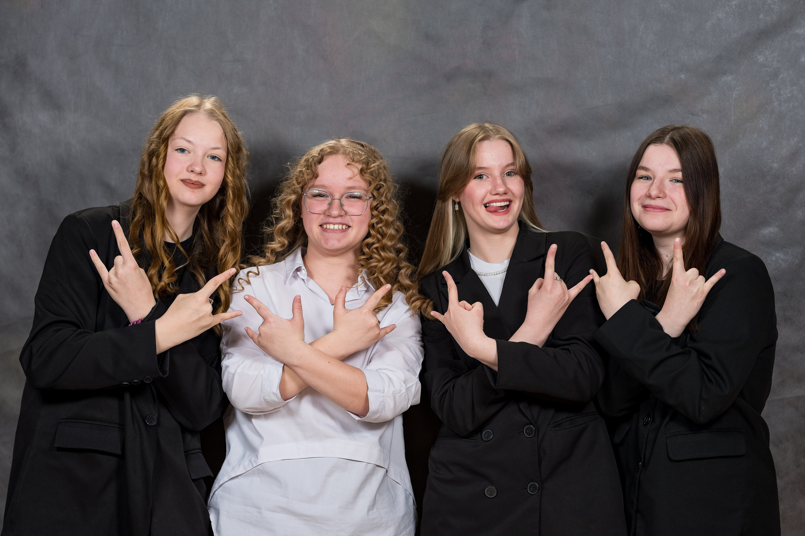 Старшая школа. Выпускные альбомы в Перми