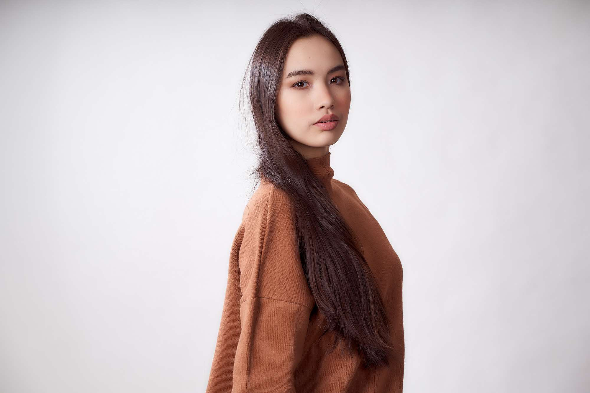 Практика в студии для моих фото учеников. Фотограф в Уральске Александр Хохлачёв | HOHLACHEV.COM