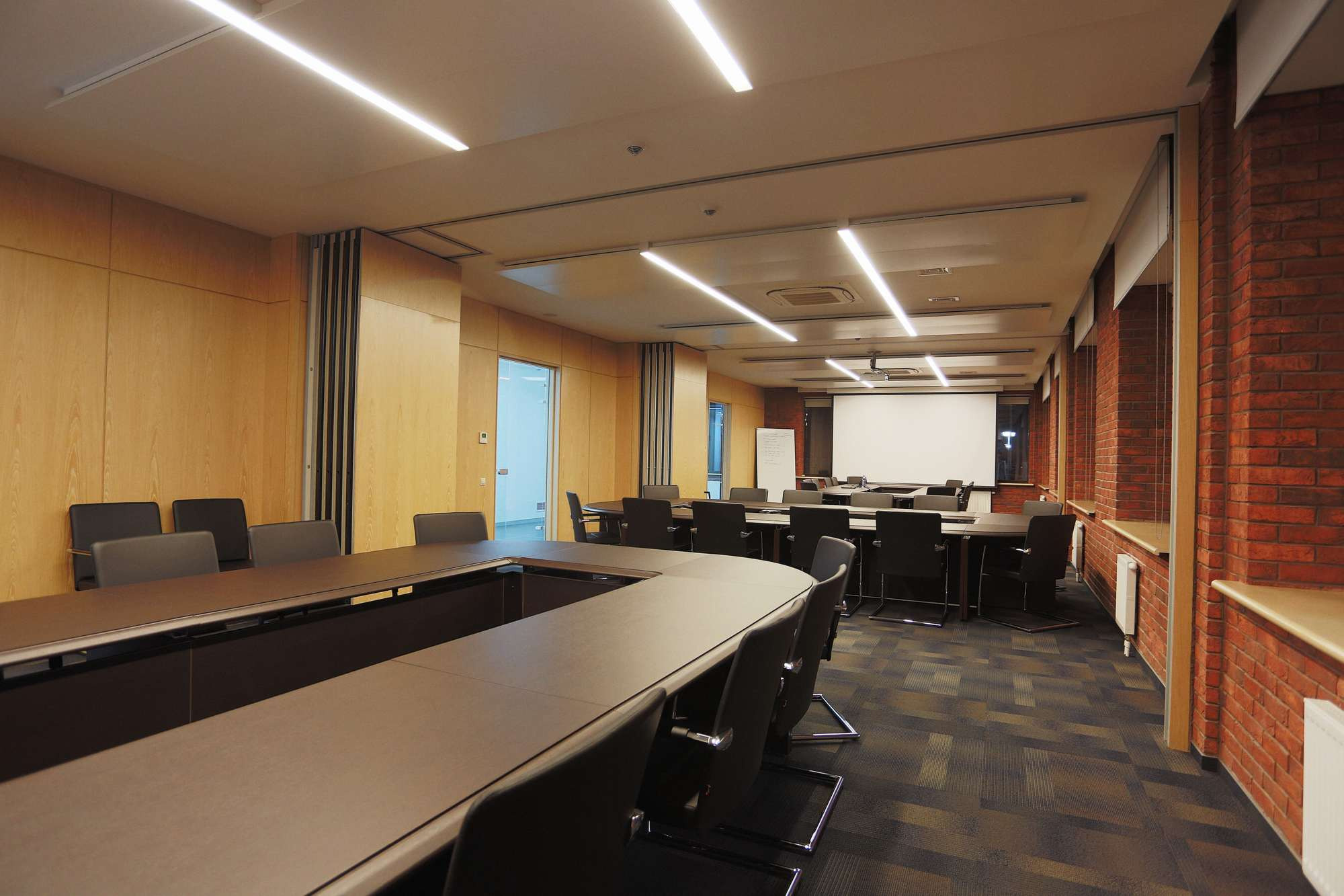 Новый офис Жаик Мунай. Фотограф Александр Хохлачёв | HOHLACHEV.COM