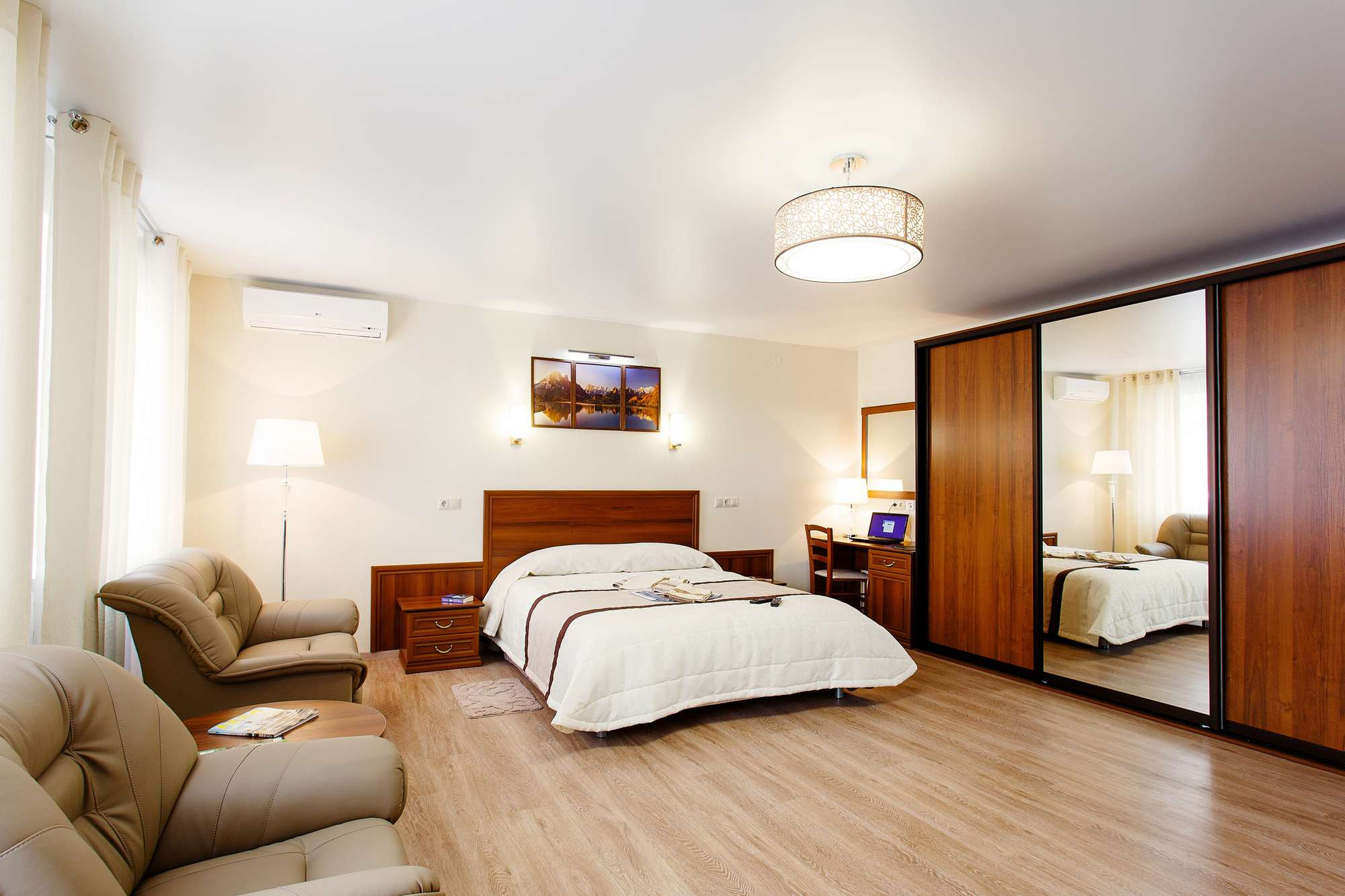 Апарт-отель Vegus. Фотограф в Уральске Александр Хохлачёв | HOHLACHEV.COM