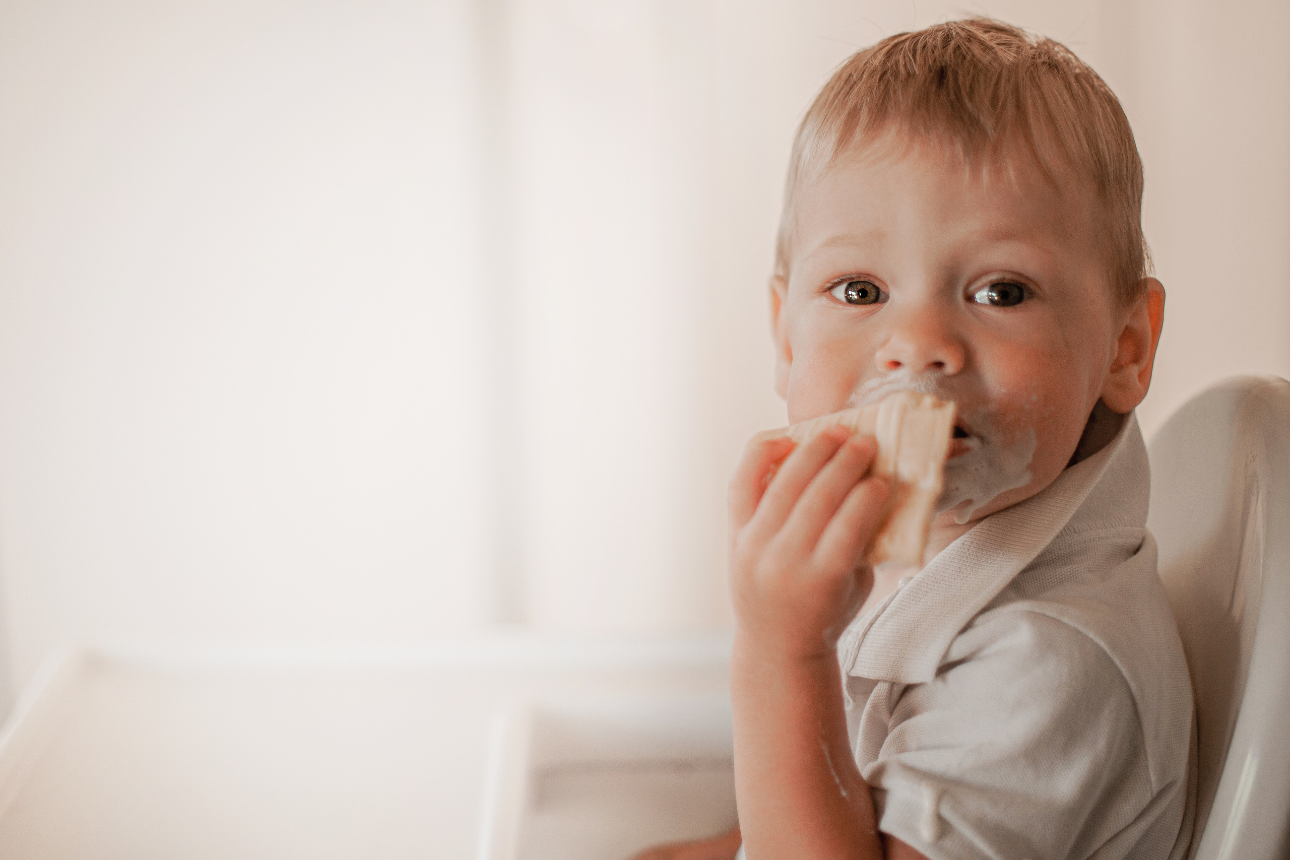Ирина, семейная фотосессия дома и прогулка до озера. Фотограф Наталья Яковлева, Санкт-Петербург. Семьи, ньюборн, крещения