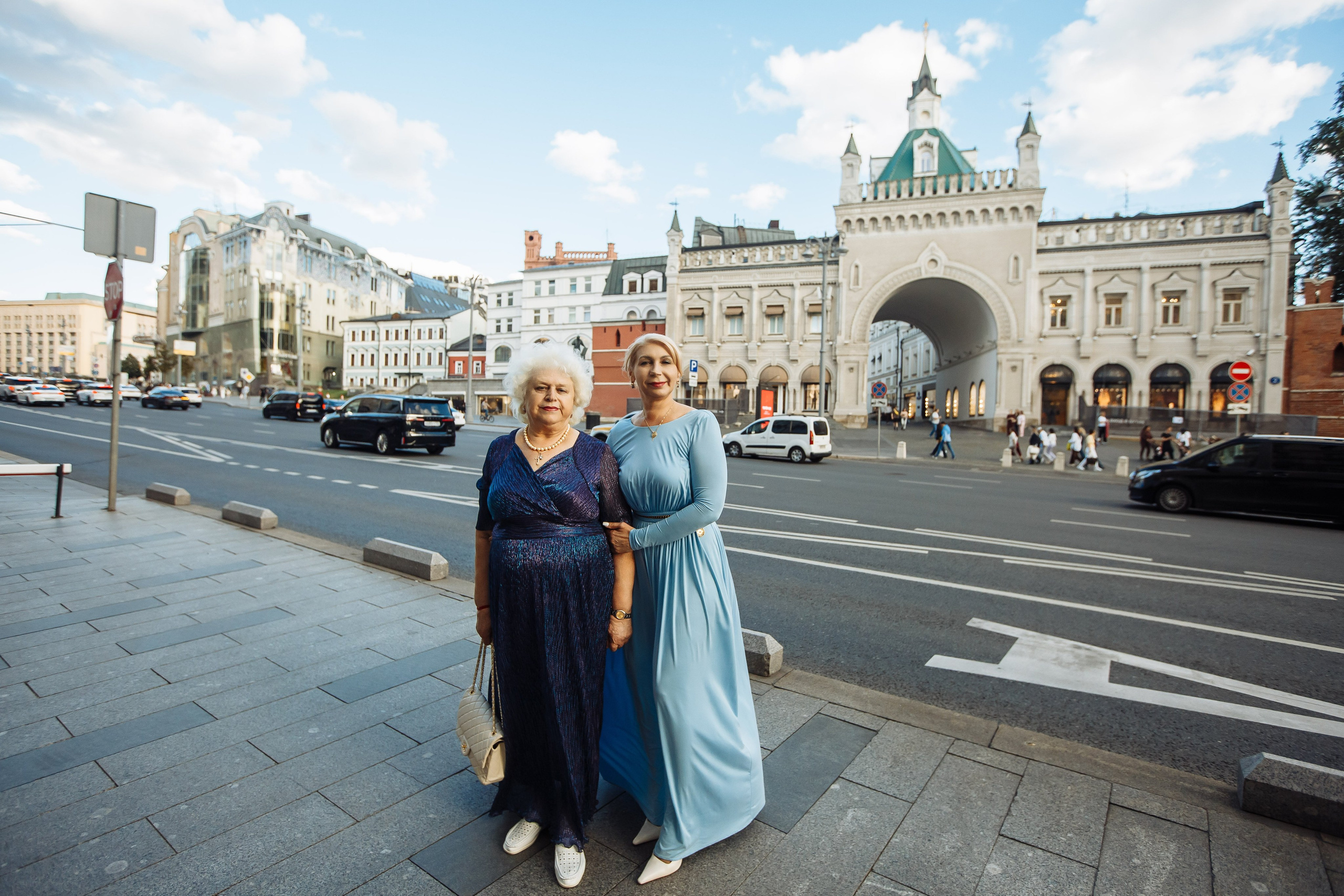 Красивые фото получаются на прогулке с фотографом по центру Москвы